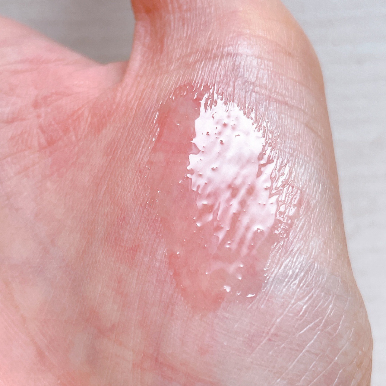 キスキス ビー グロウ オイル/GUERLAIN/リップグロスを使ったクチコミ（3枚目）