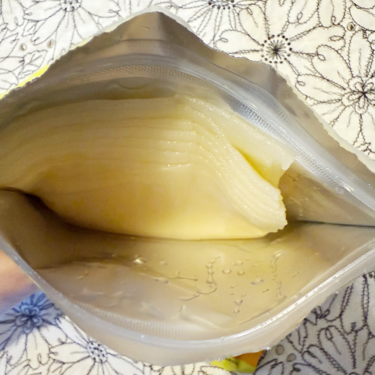 VC+3 Bright Banana Peel Mask/LIALUSTER/シートマスク・パックを使ったクチコミ（2枚目）