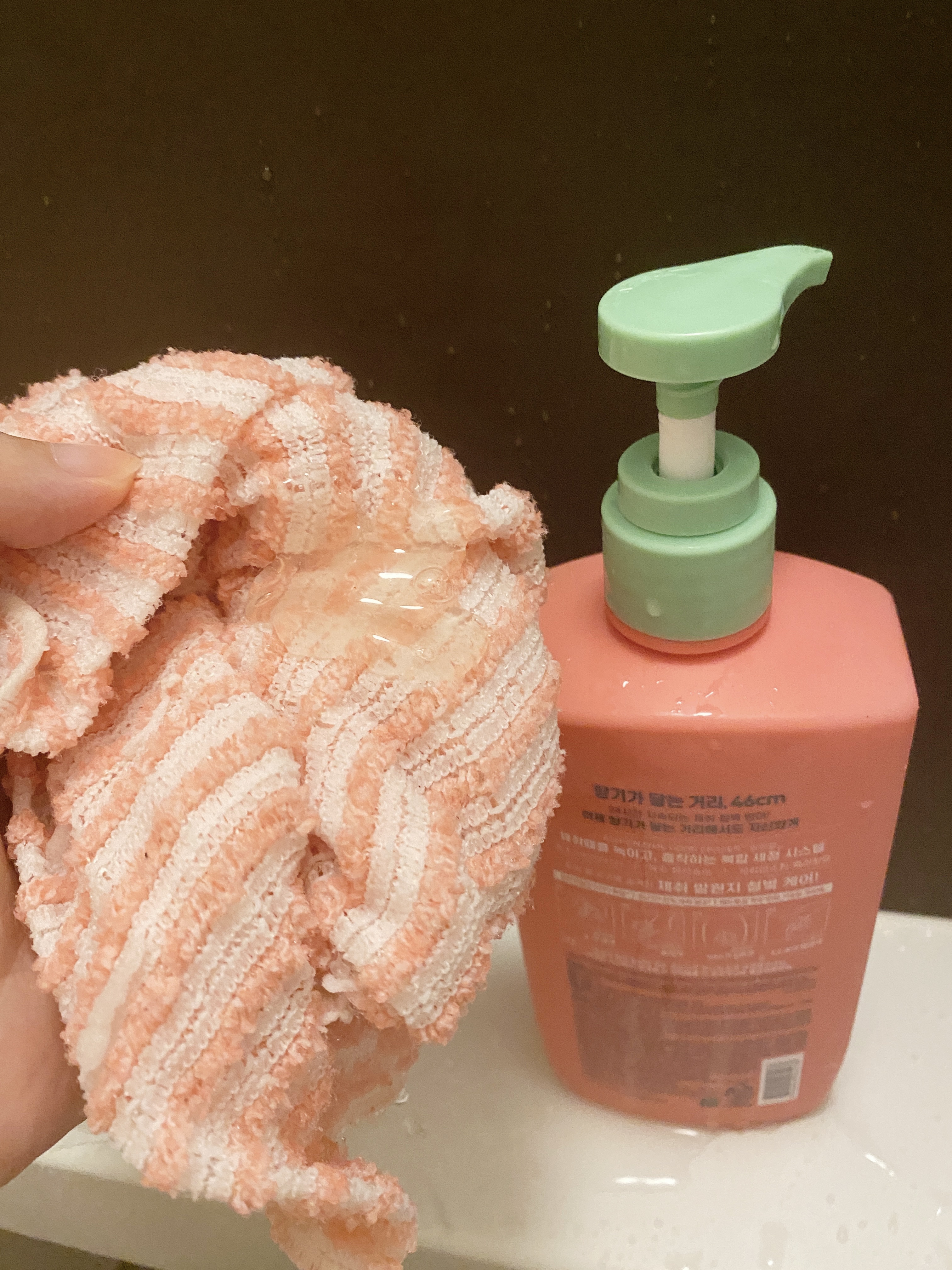 デオドラントボディウオッシュ  REFRESHING HERBAL/46cm/ボディソープを使ったクチコミ（2枚目）