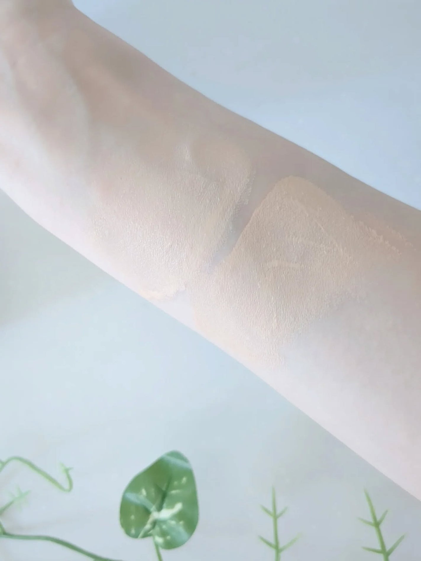 ケイト ジュレリープファンデーション/KATE/リキッドファンデーションを使ったクチコミ(6枚目)