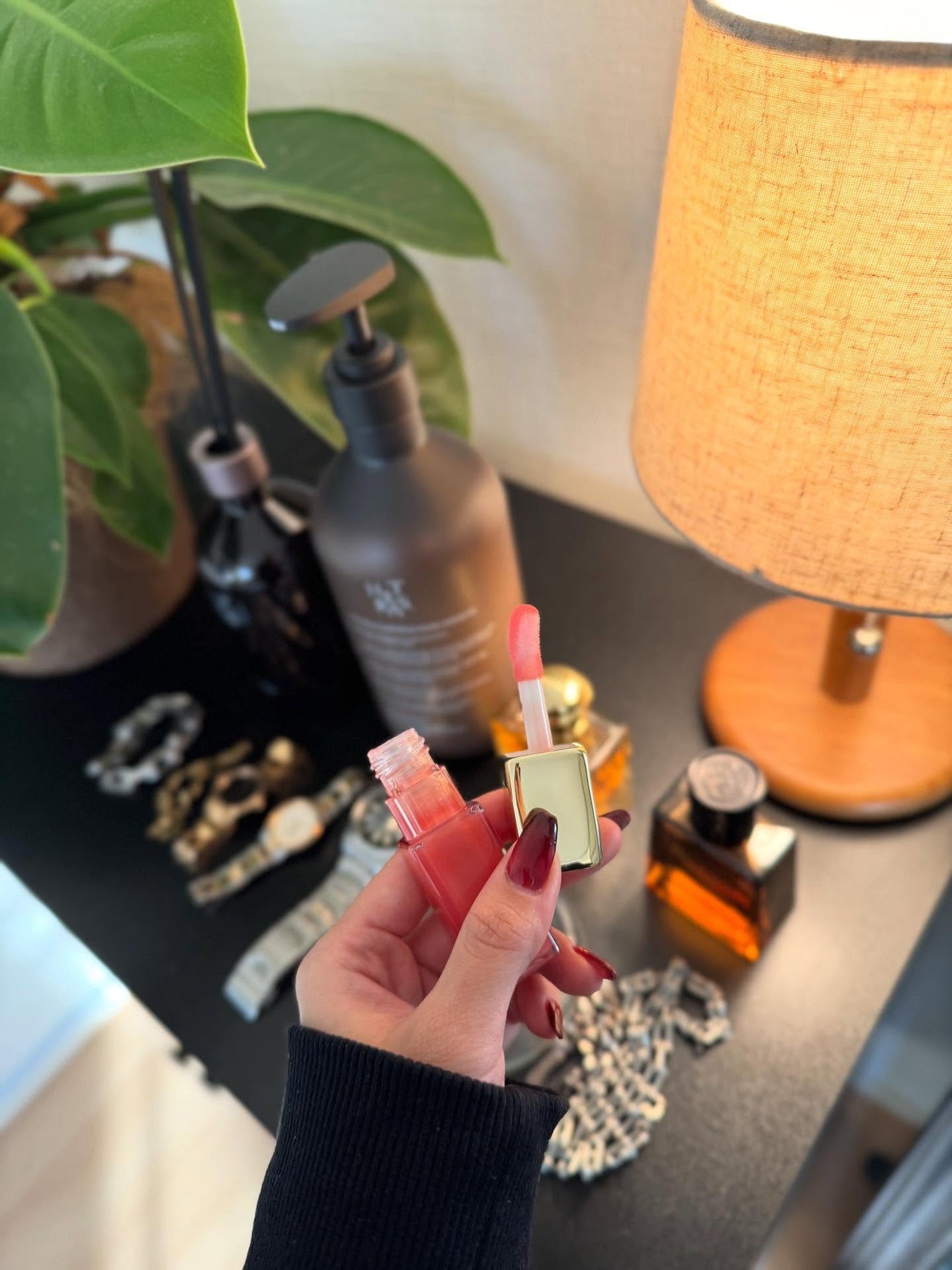 キスキス ビー グロウ オイル/GUERLAIN/リップグロスを使ったクチコミ(2枚目)