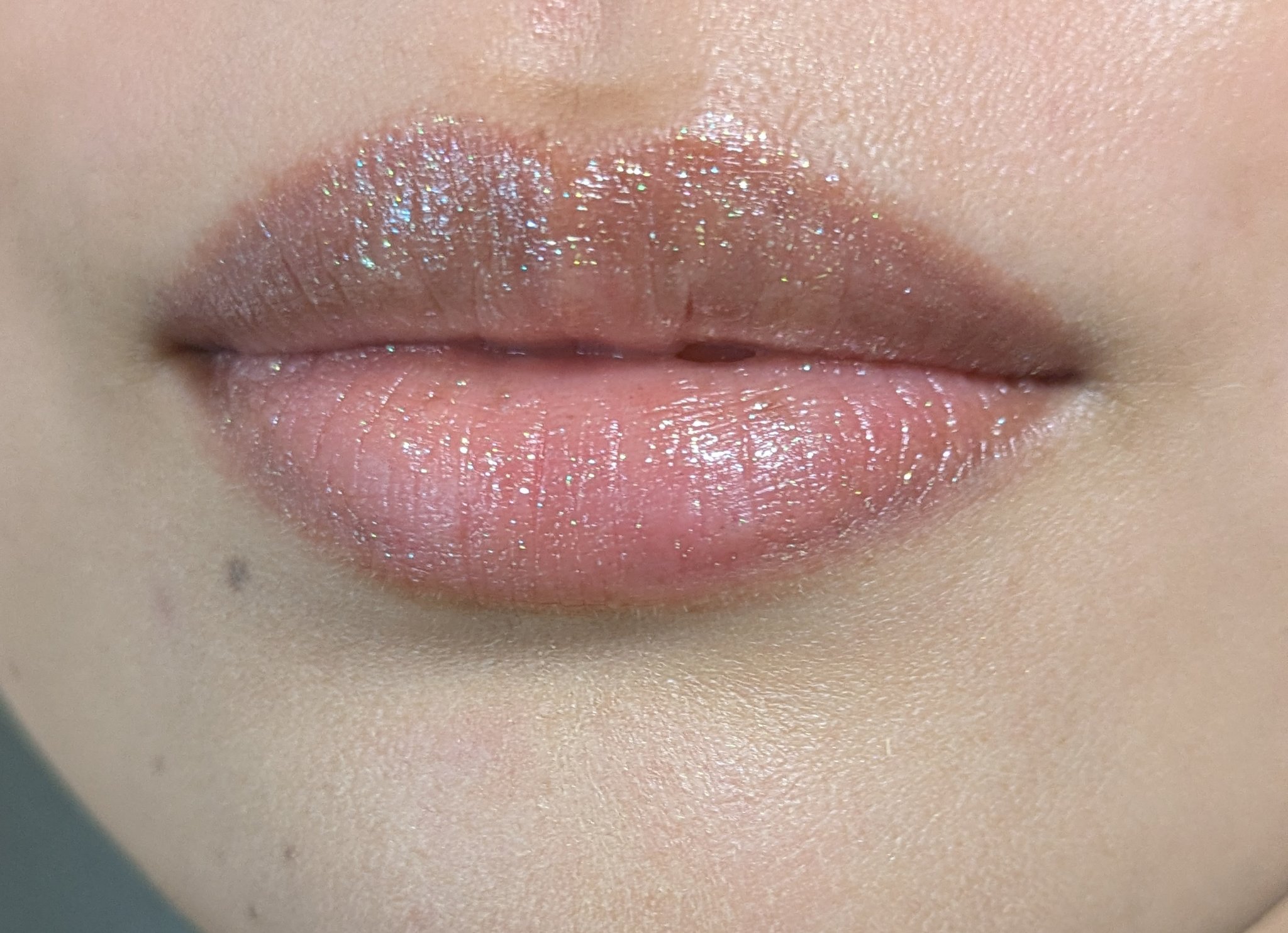 グロスボムスティックス｜FENTY BEAUTY BY RIHANNAは落ちないのか？色