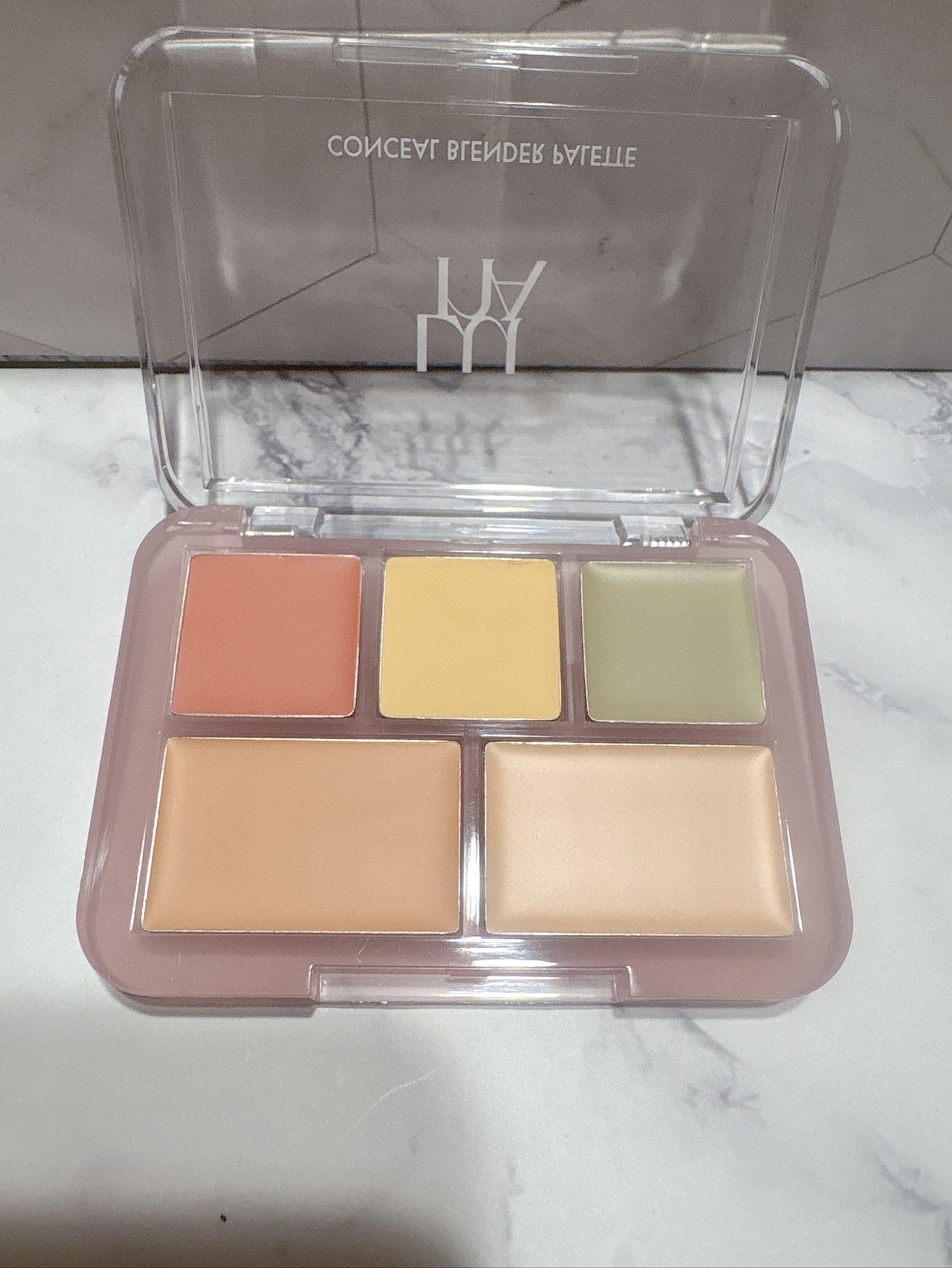 コンシールブレンダーパレット/LUNA/パレットコンシーラーを使ったクチコミ（2枚目）