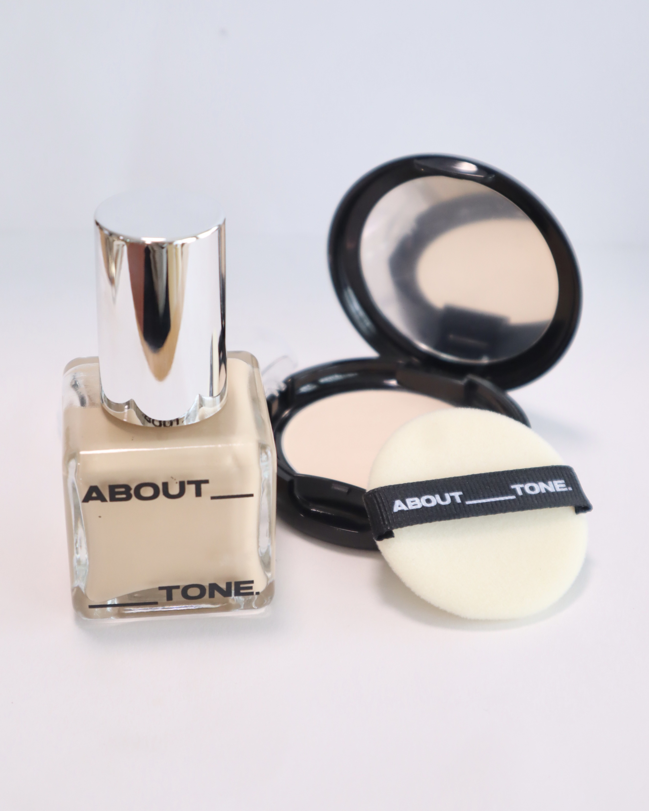 ブラーパウダーパクト/ABOUT TONE/プレストパウダーを使ったクチコミ（1枚目）