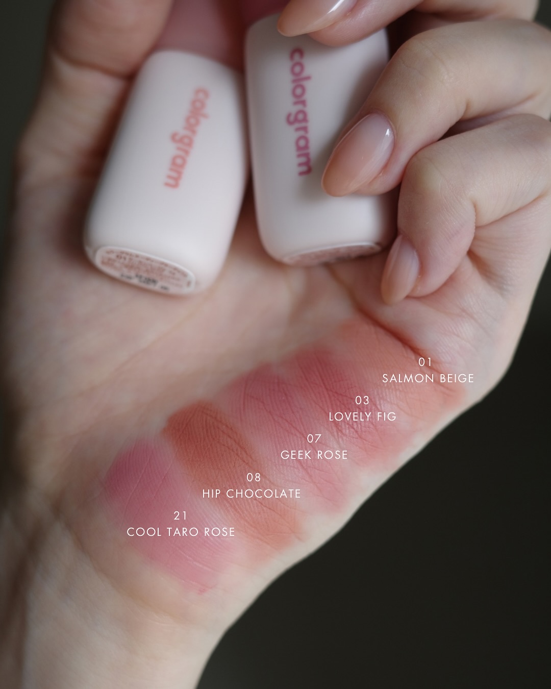 カラーグラム ヌーディーブラーティント 08 ヒップチョコレート/Colorgram/リップティントを使ったクチコミ（3枚目）