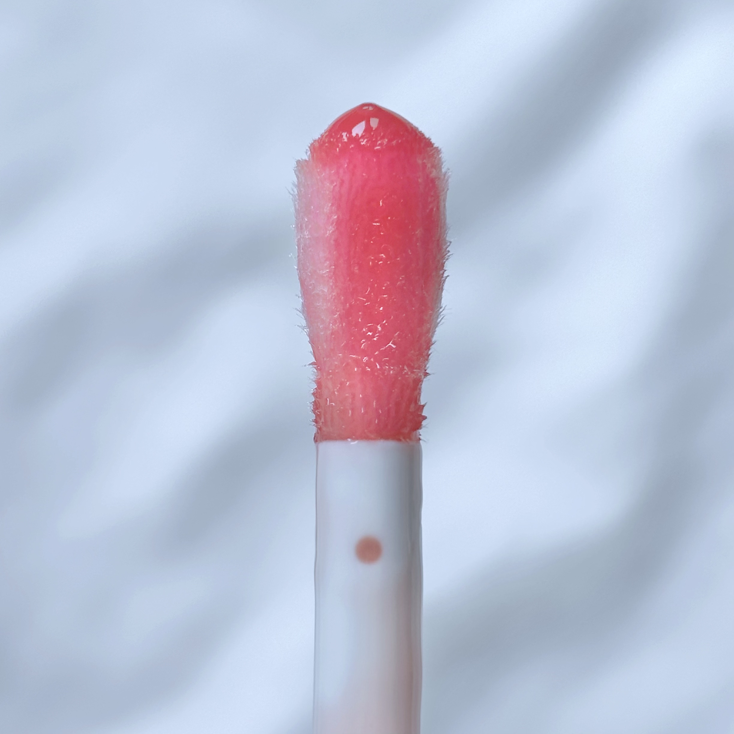 キスキス ビー グロウ オイル/GUERLAIN/リップグロスを使ったクチコミ（3枚目）