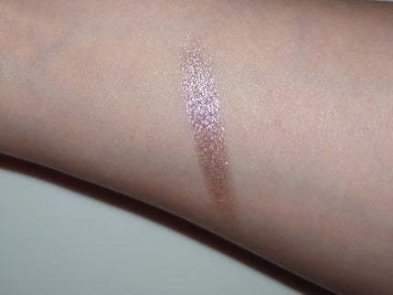 エクストラ ディメンション アイシャドウ/M・A・C/単色アイシャドウを使ったクチコミ(4枚目)