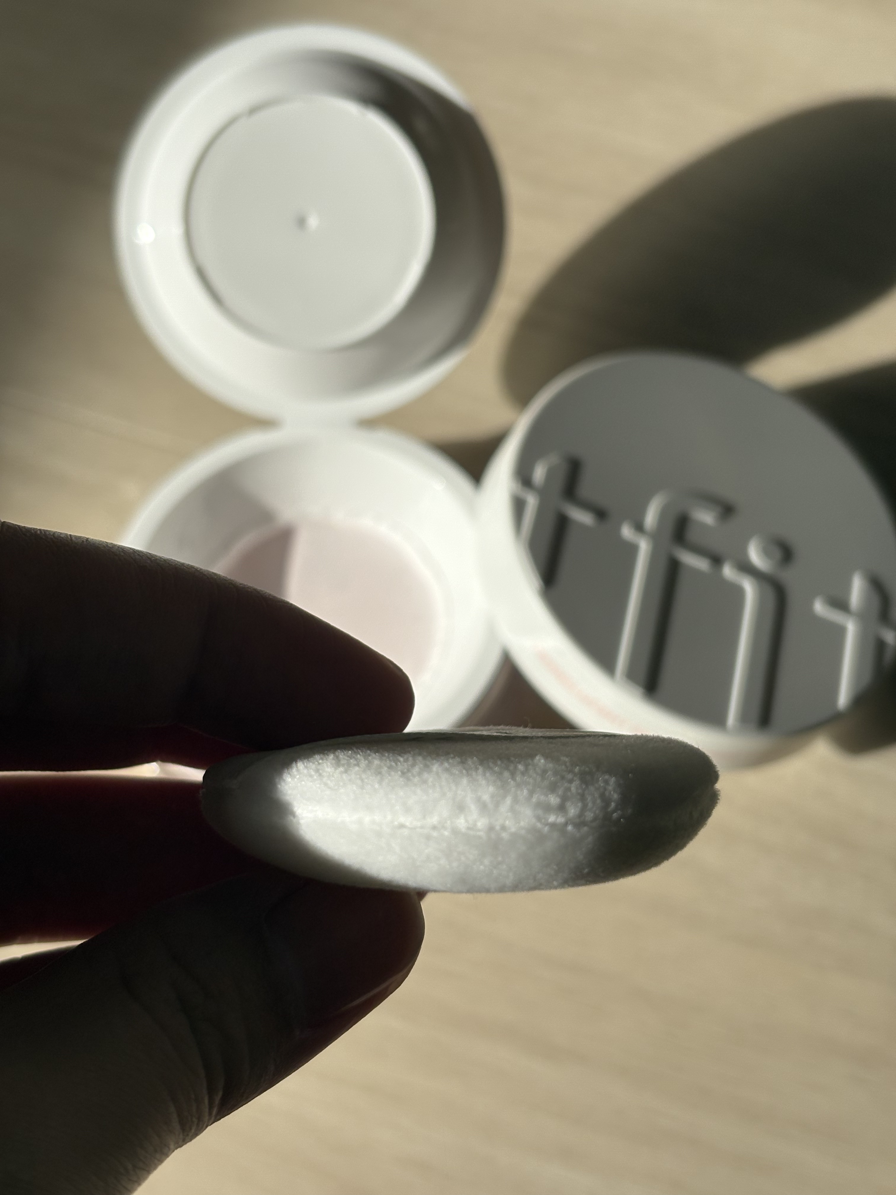 トランスルーセントセットフィニッシングパウダー/TFIT/ルースパウダーを使ったクチコミ（2枚目）