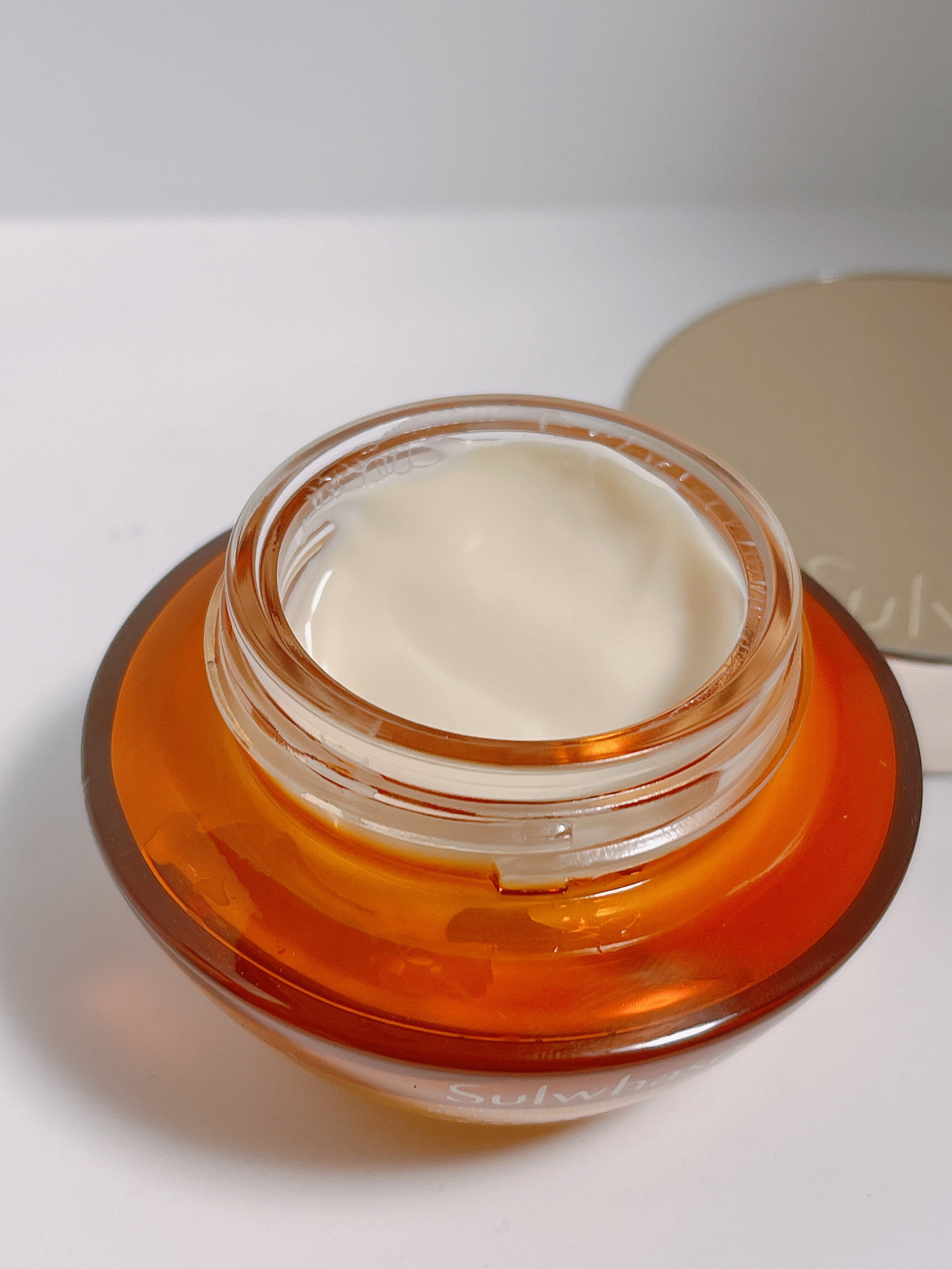 滋陰生 クリーム / 滋陰生 クリームリッチ/Sulwhasoo/フェイスクリームを使ったクチコミ（2枚目）