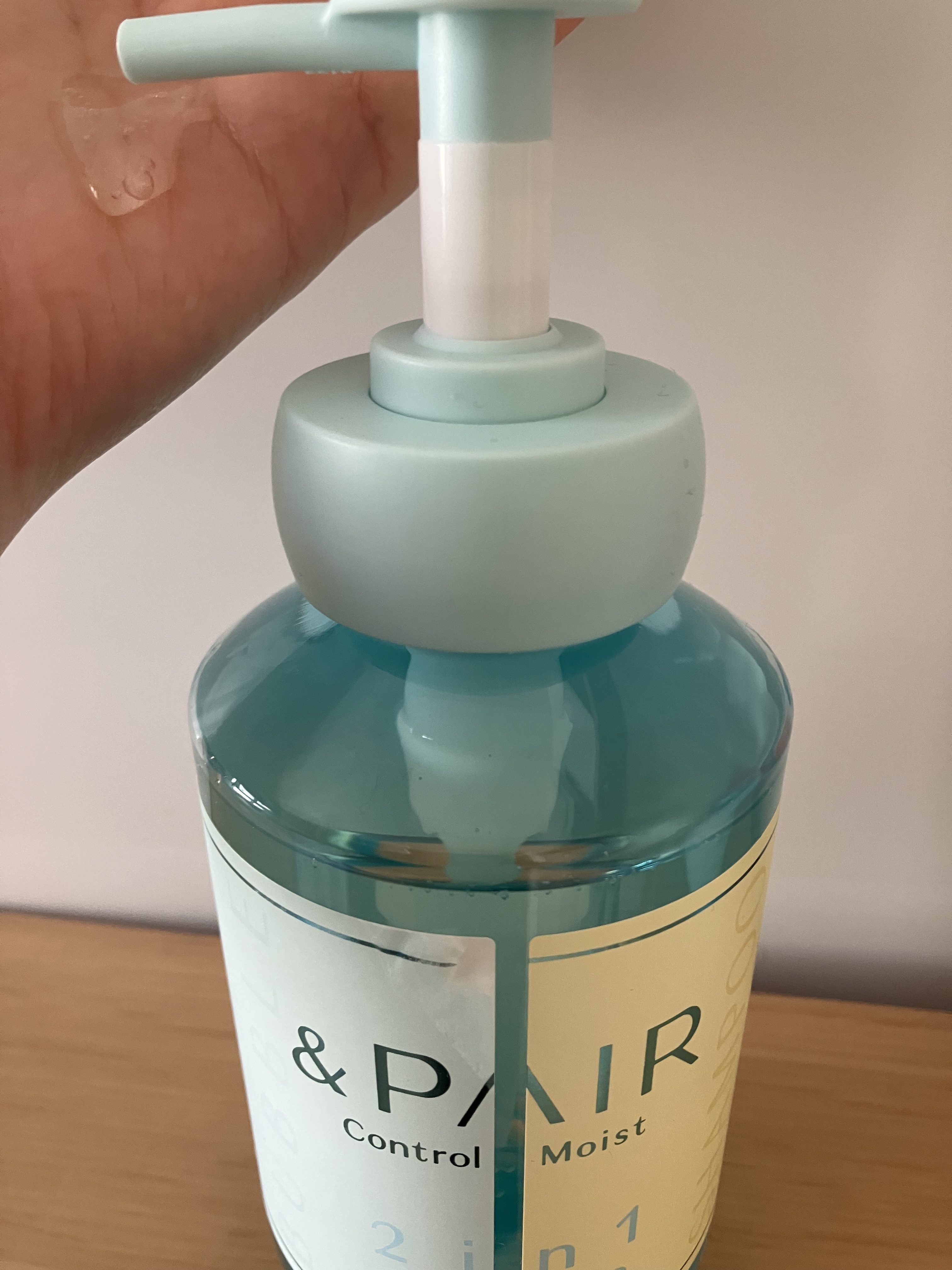 アンドペア コントロール モイスト 2in1 シャンプー＆ヘアトリートメント/&PAIR/市販シャンプーを使ったクチコミ（2枚目）