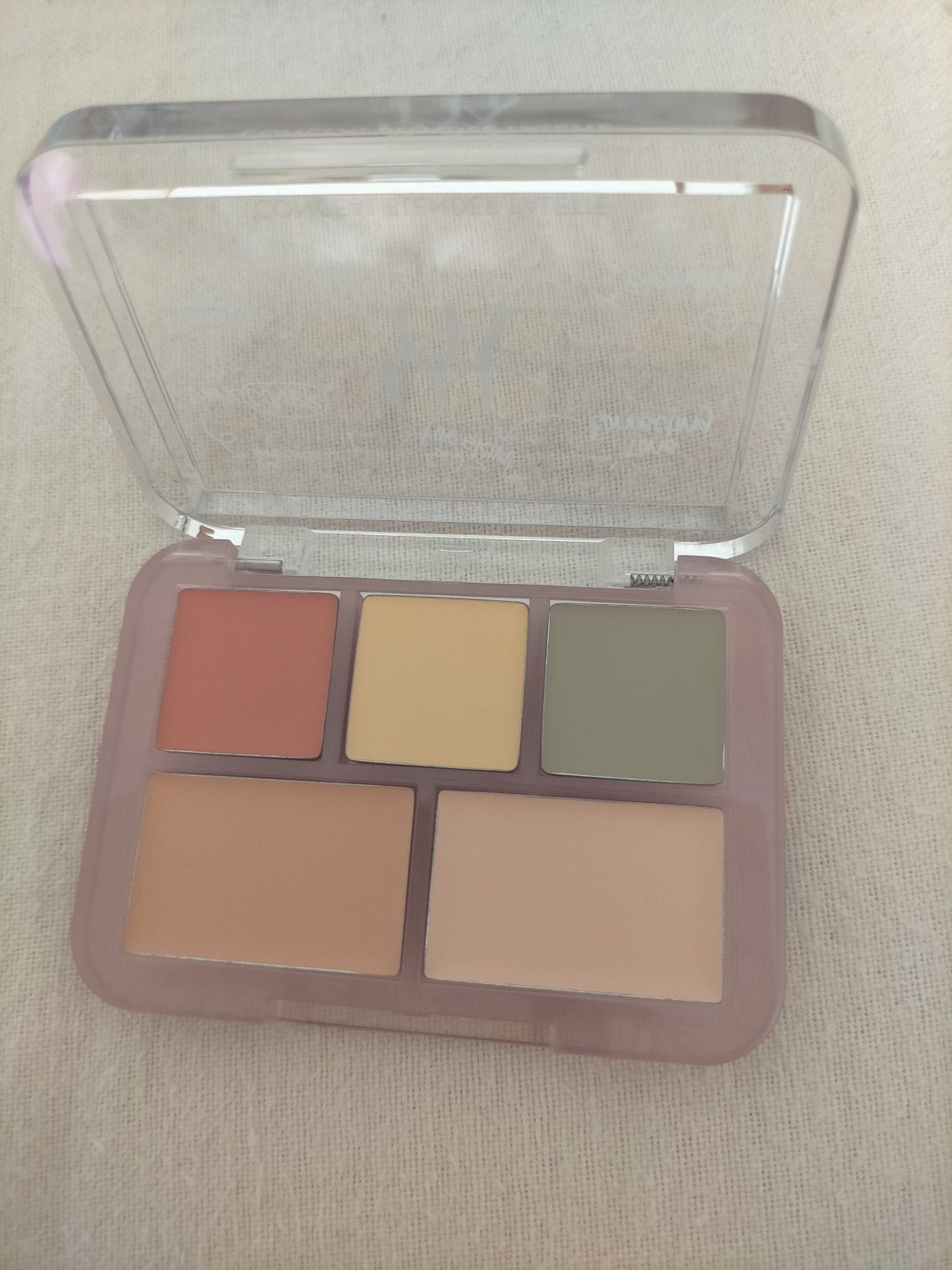 コンシールブレンダーパレット/LUNA/パレットコンシーラーを使ったクチコミ（2枚目）