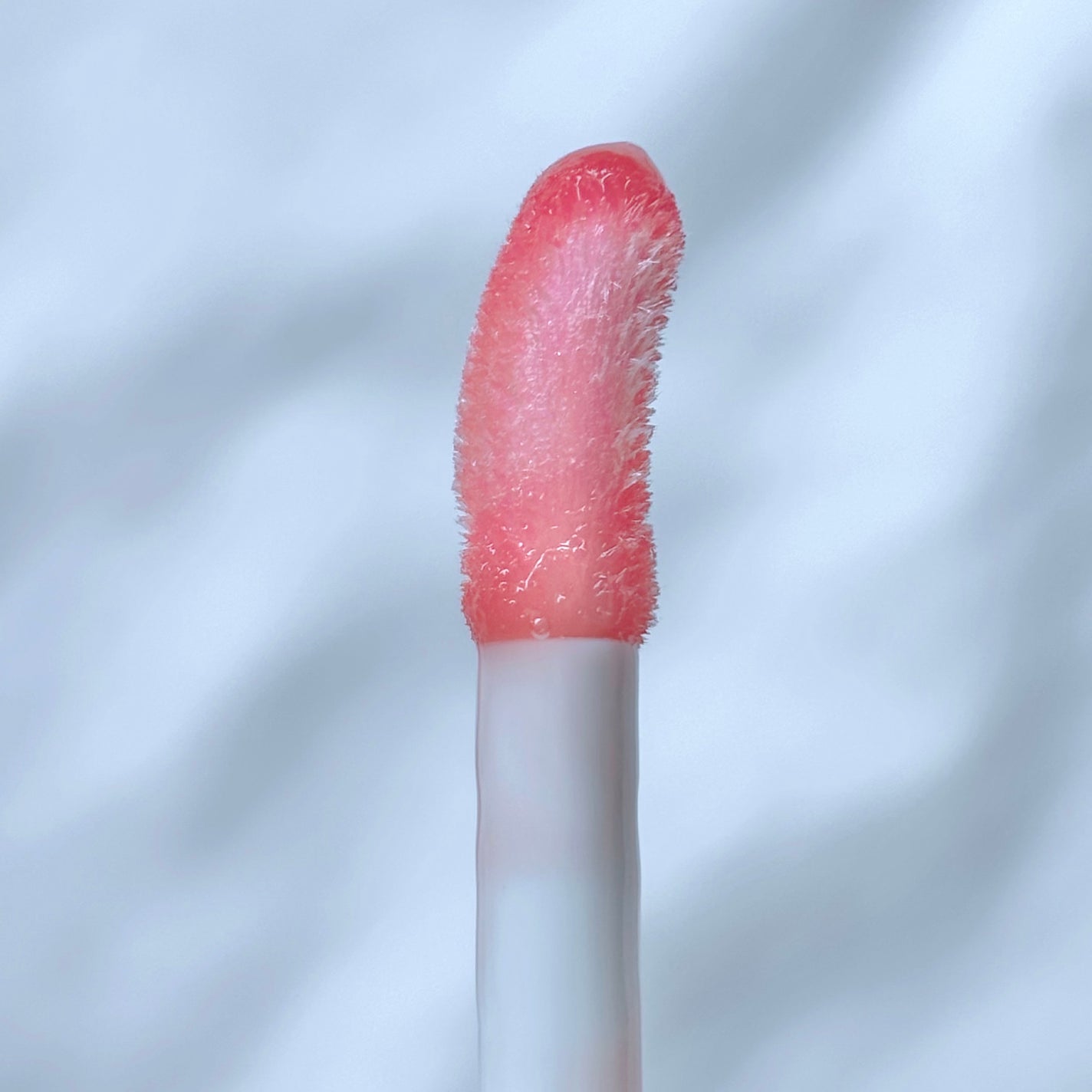 キスキス ビー グロウ オイル/GUERLAIN/リップグロスを使ったクチコミ(4枚目)