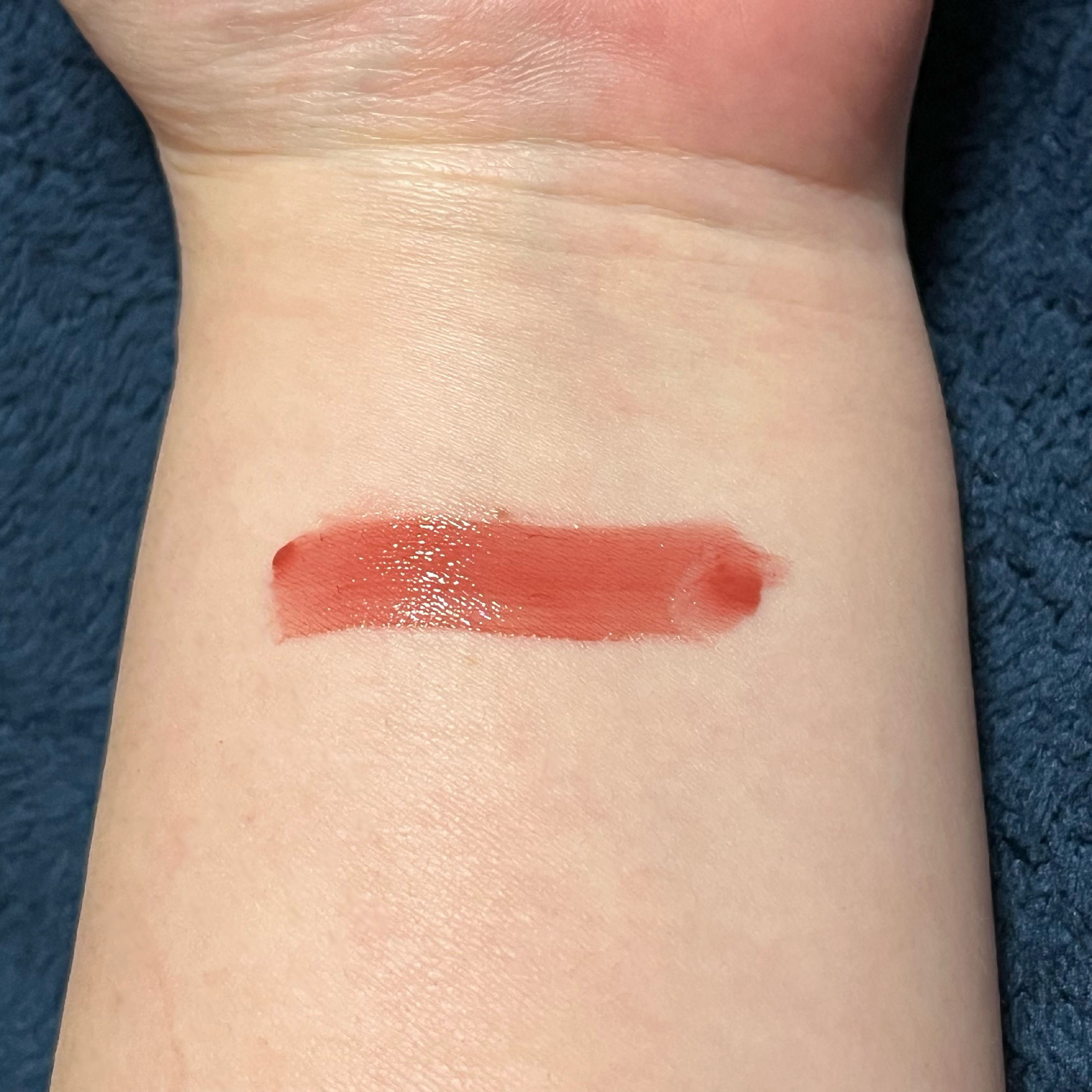 ザ ジューシーラスティングティント/rom&nd/リップティントを使ったクチコミ（3枚目）