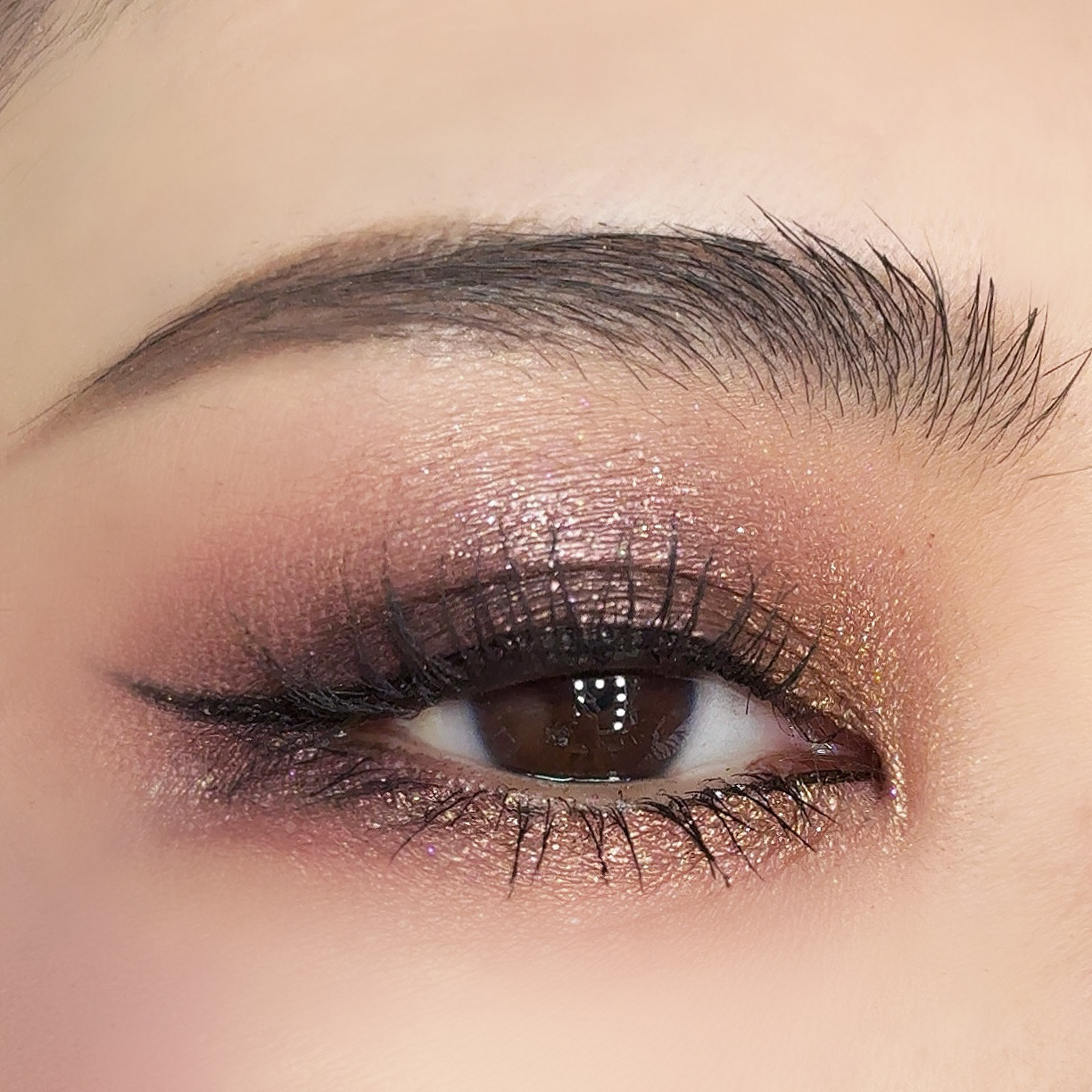 Gilded Nirvana: Mega Eye Shadow Palette/PAT McGRATH LABS/アイシャドウパレットを使ったクチコミ（3枚目）