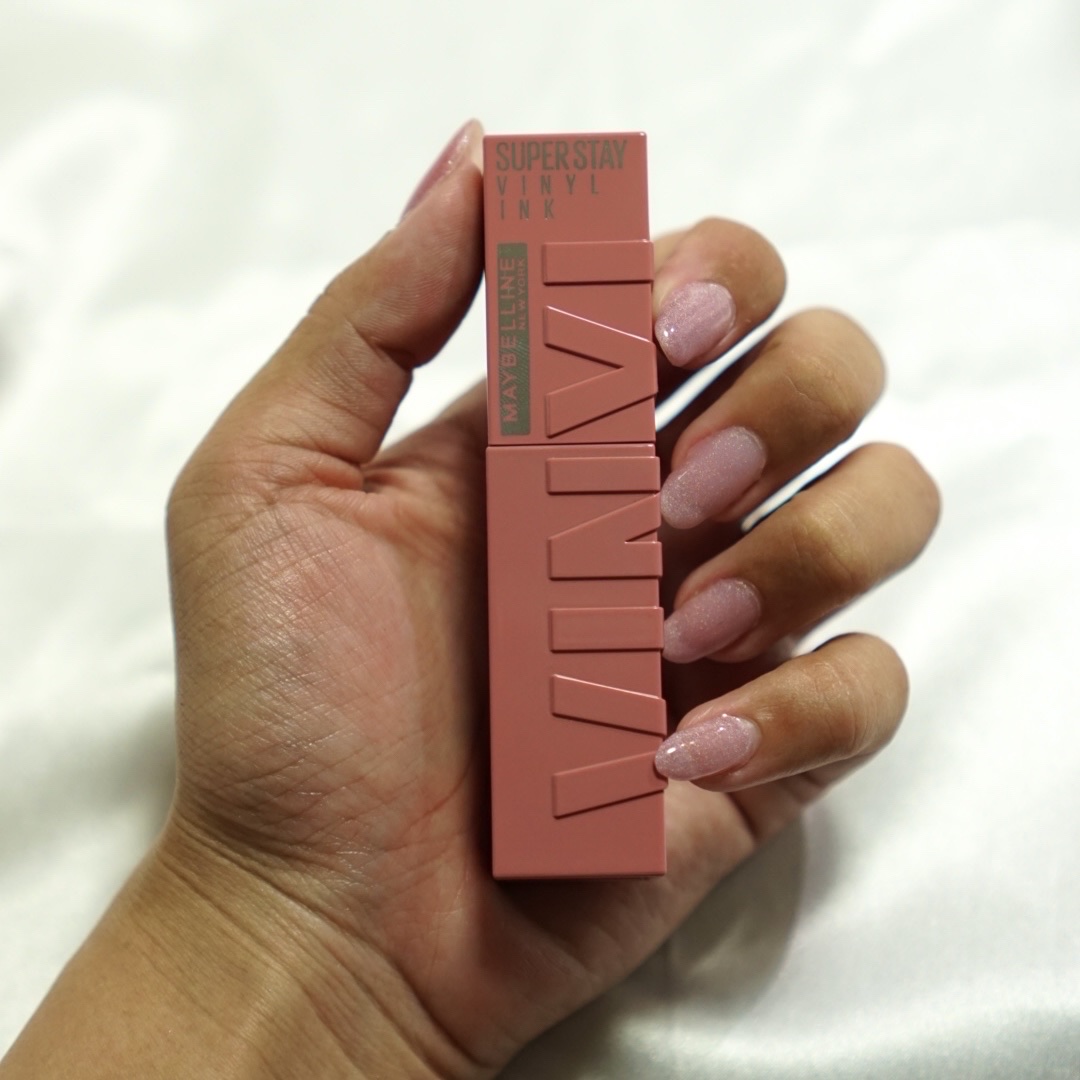 落ちないリップに落ち着きカラー
〜こういうのありがたい〜
*～*～*～*～*～*～*～*～*～*～*～*～*～*～*～*～*～*
こんにちは！リス子です🐿
今回はメイベリンのリップを紹介します！

1商品紹介
2レビュー
3まとめ

*～