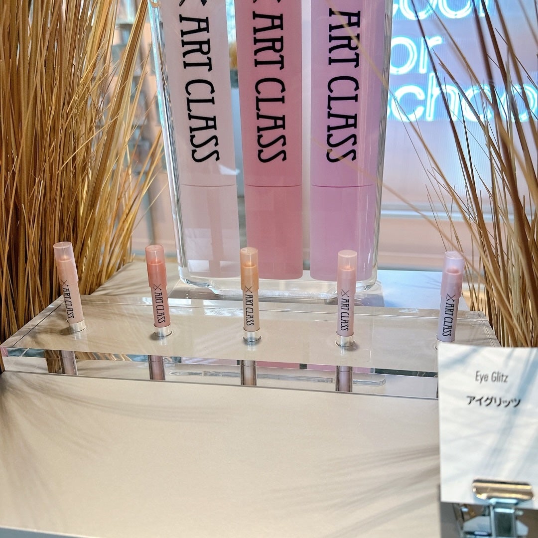 みみみ on LIPS 「toocoolforschoolのポップアップ行ってきました✨..」(4枚目)