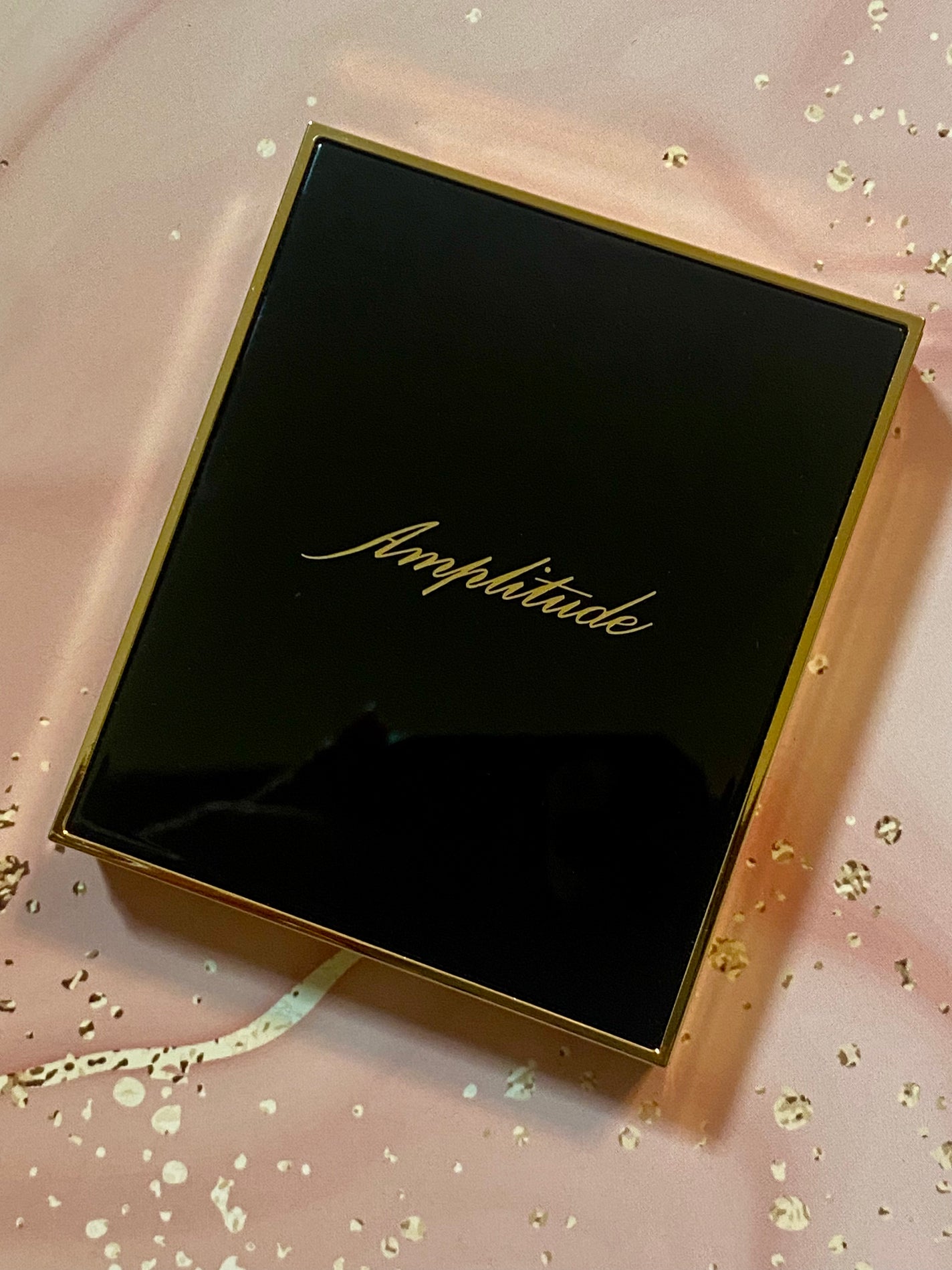 コンスピキュアス アイズ/Amplitude/アイシャドウパレットを使ったクチコミ(1枚目)