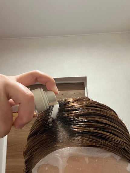 Iwadono on LIPS 「頭皮ケアに使っています!たまに頭皮にできる赤いポツポツなどにも..」(2枚目)