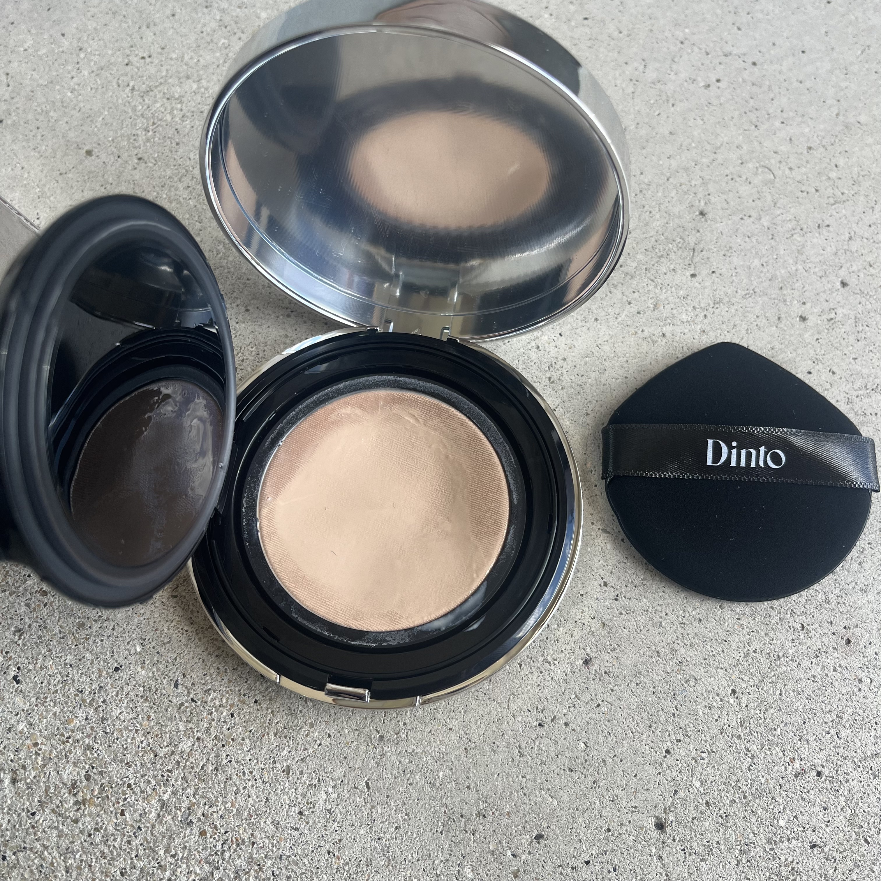 ブラーグローイクッション 942 Sage Wooncho/Dinto/クッションファンデーションを使ったクチコミ（3枚目）