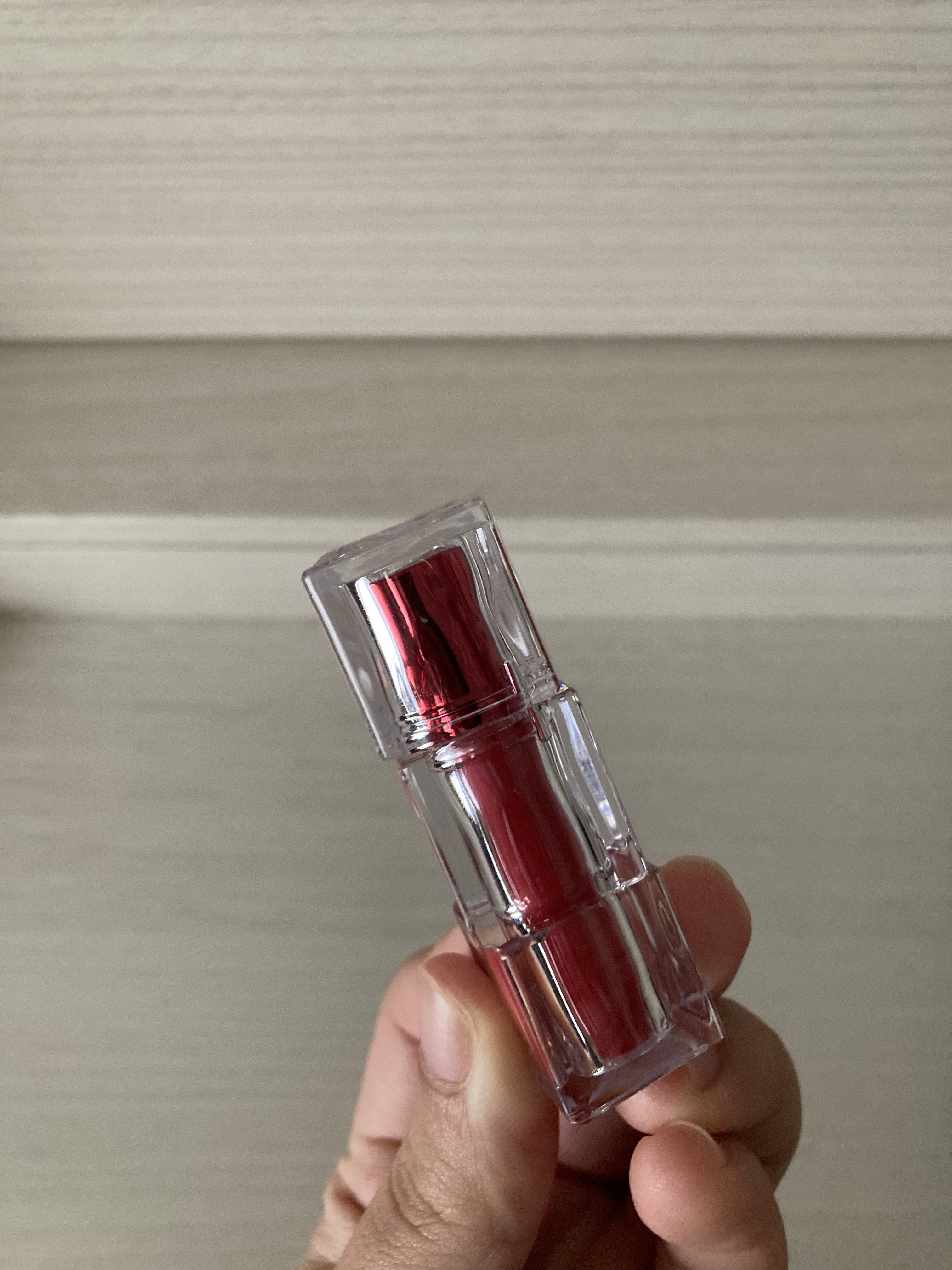 ウォーターリズムグロウティント/TIRTIR(ティルティル)/リップティントを使ったクチコミ（1枚目）