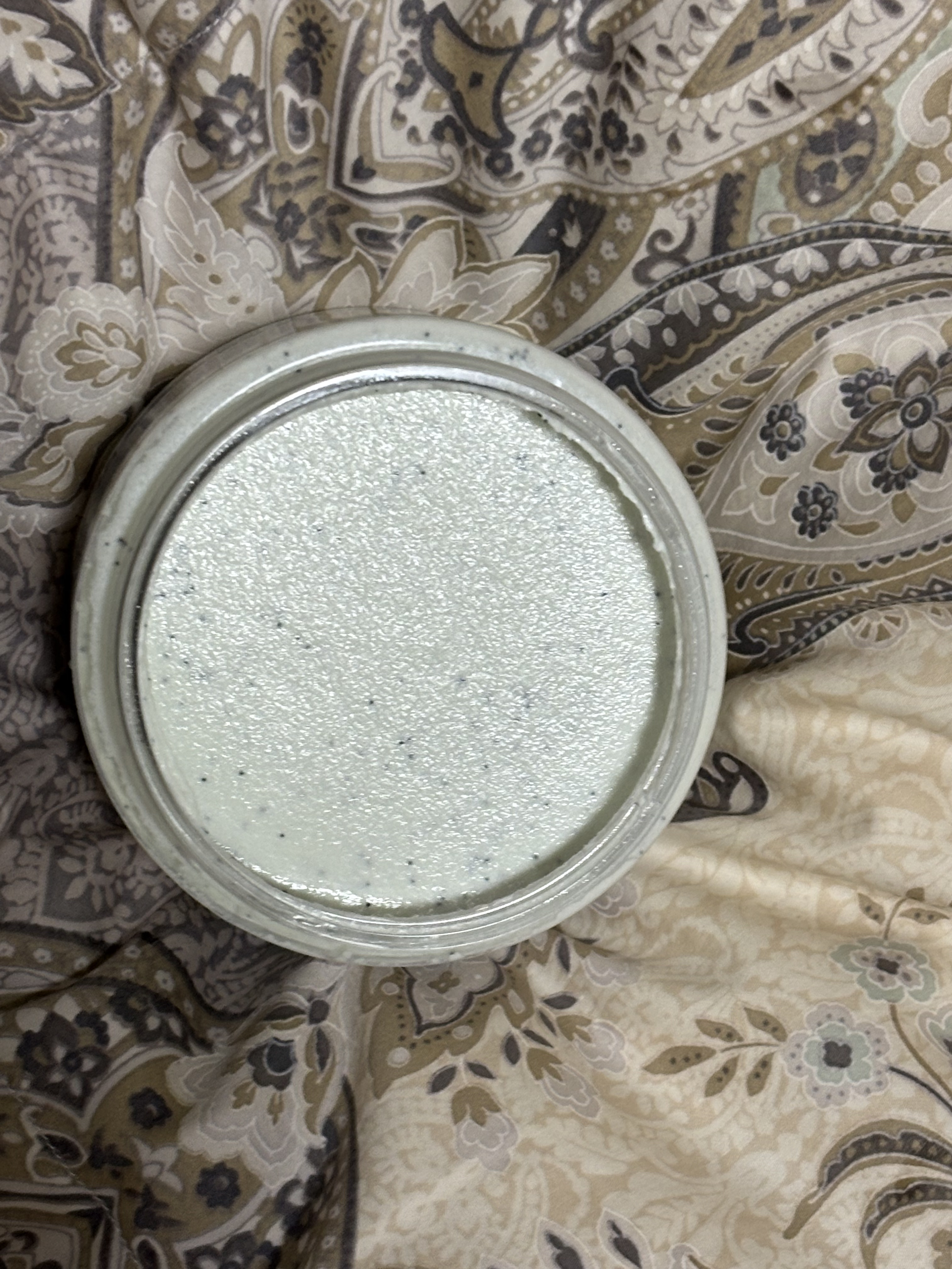 ダヴ ふわとろ　クリーミースクラブ キウイ＆アロエ 298g/ダヴ/ボディスクラブを使ったクチコミ（2枚目）