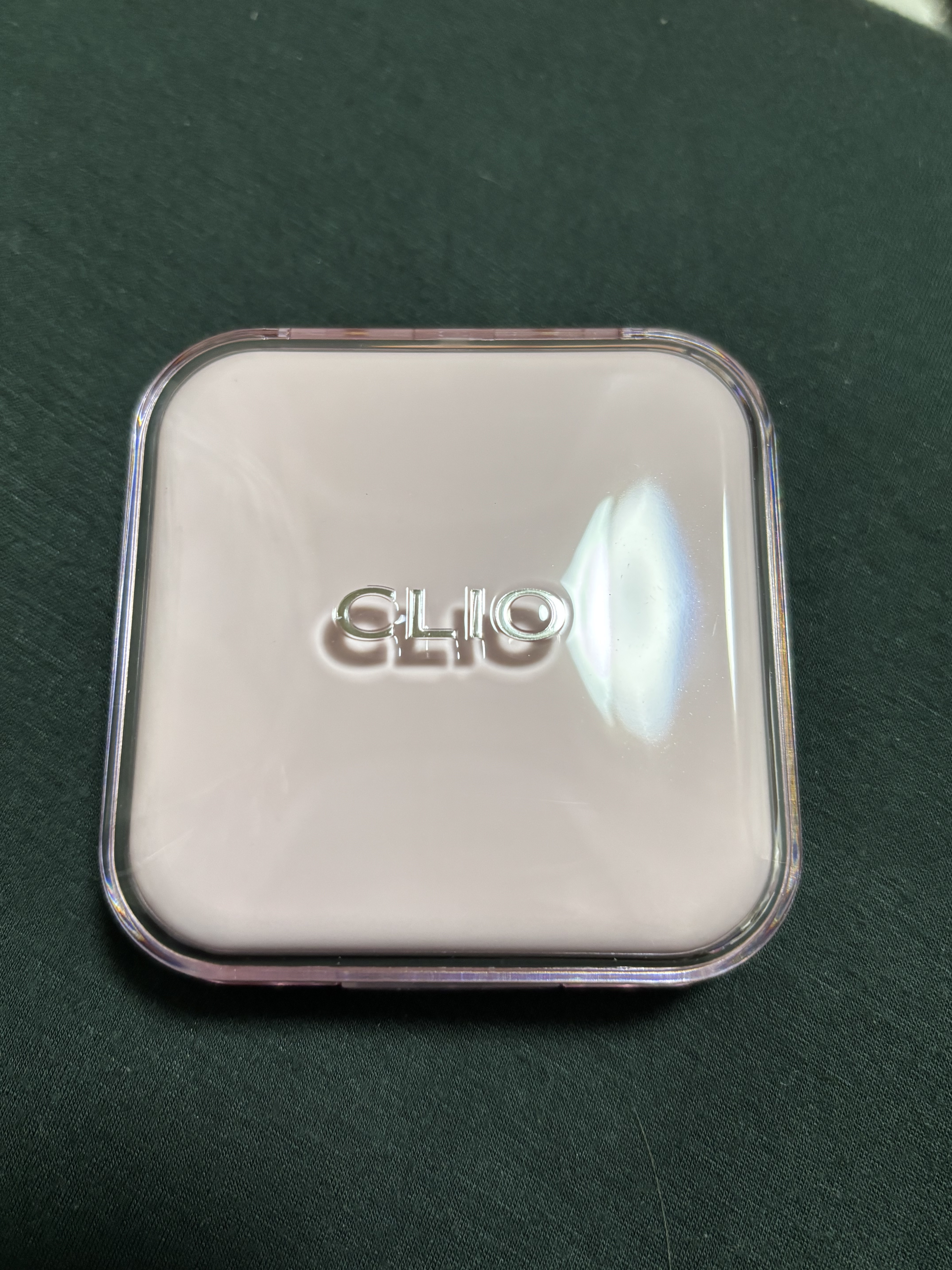 キルカバー メッシュ グロウ エッセンシャル クッション/CLIO/クッションファンデーションを使ったクチコミ（1枚目）