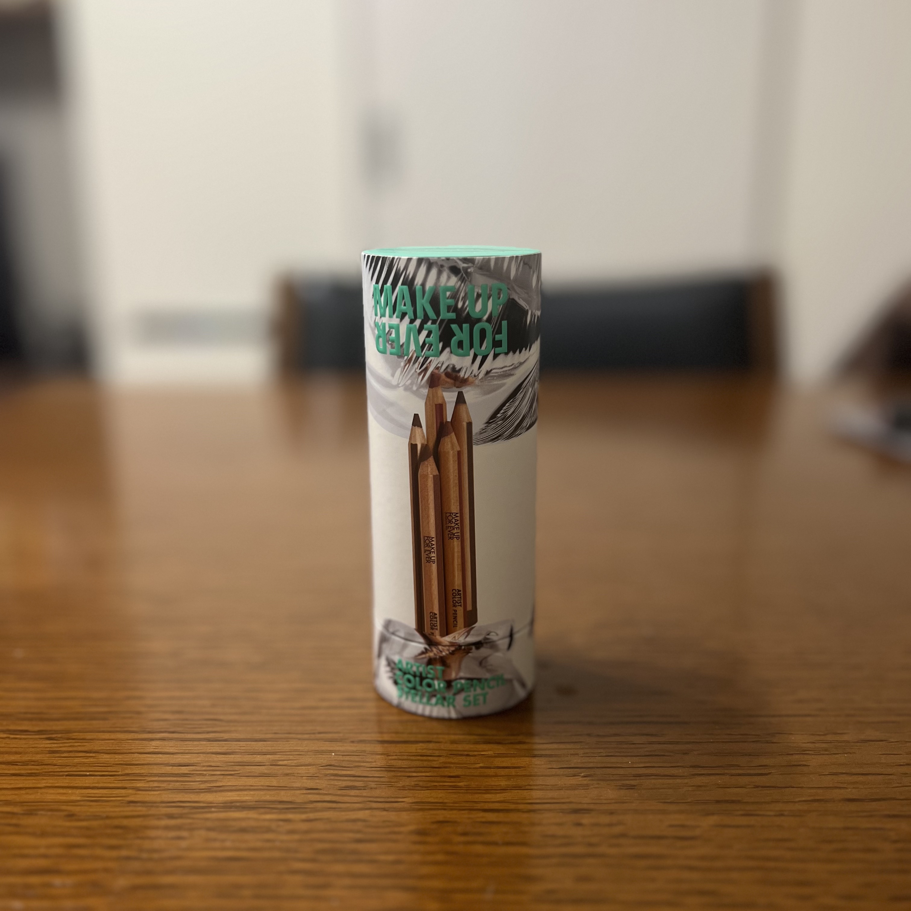 アーティストカラーペンシル エクストリーム/MAKE UP FOR EVER/リップライナーを使ったクチコミ（1枚目）