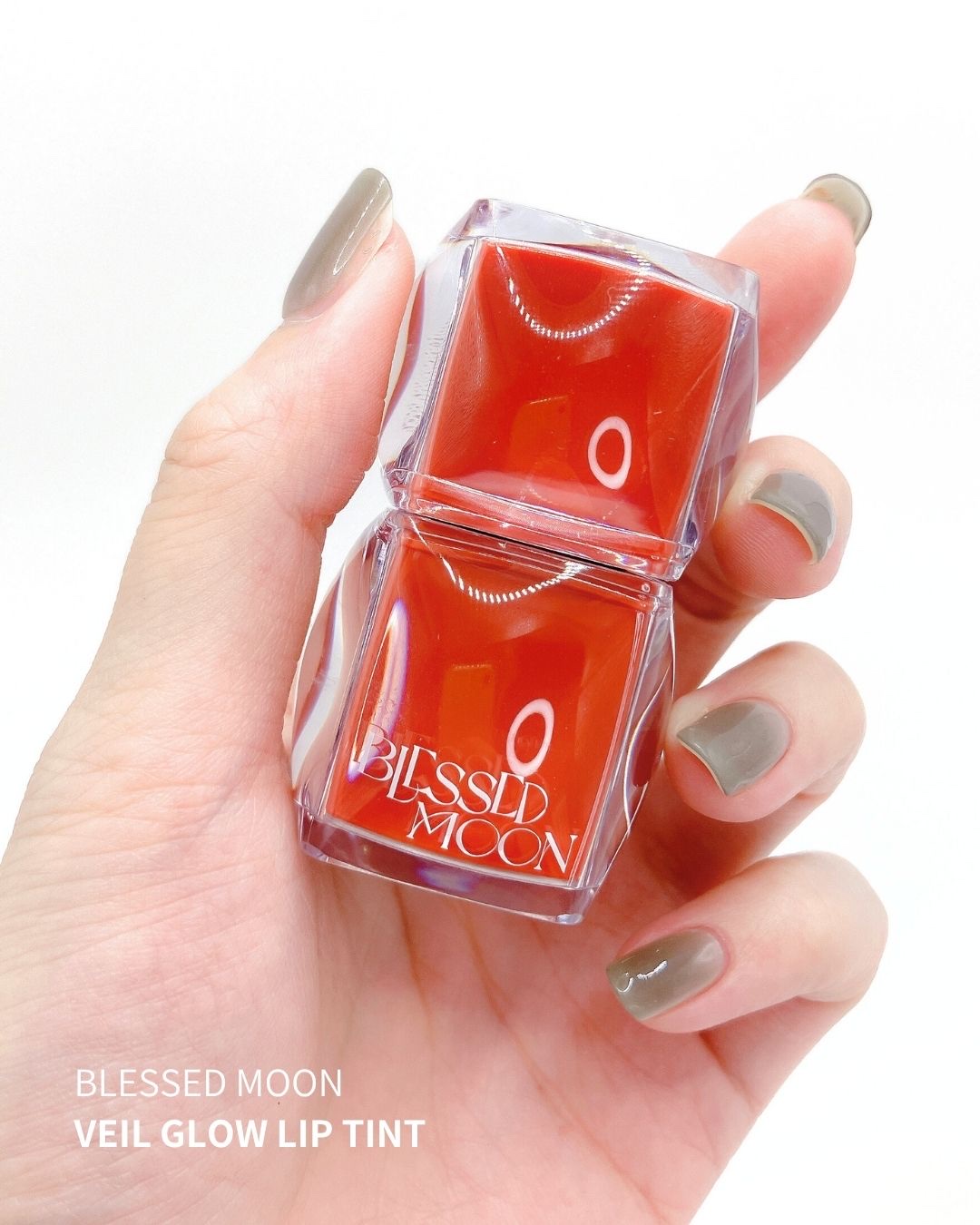 Veil Glow Lip Tint/BLESSED MOON/リップティントを使ったクチコミ（2枚目）
