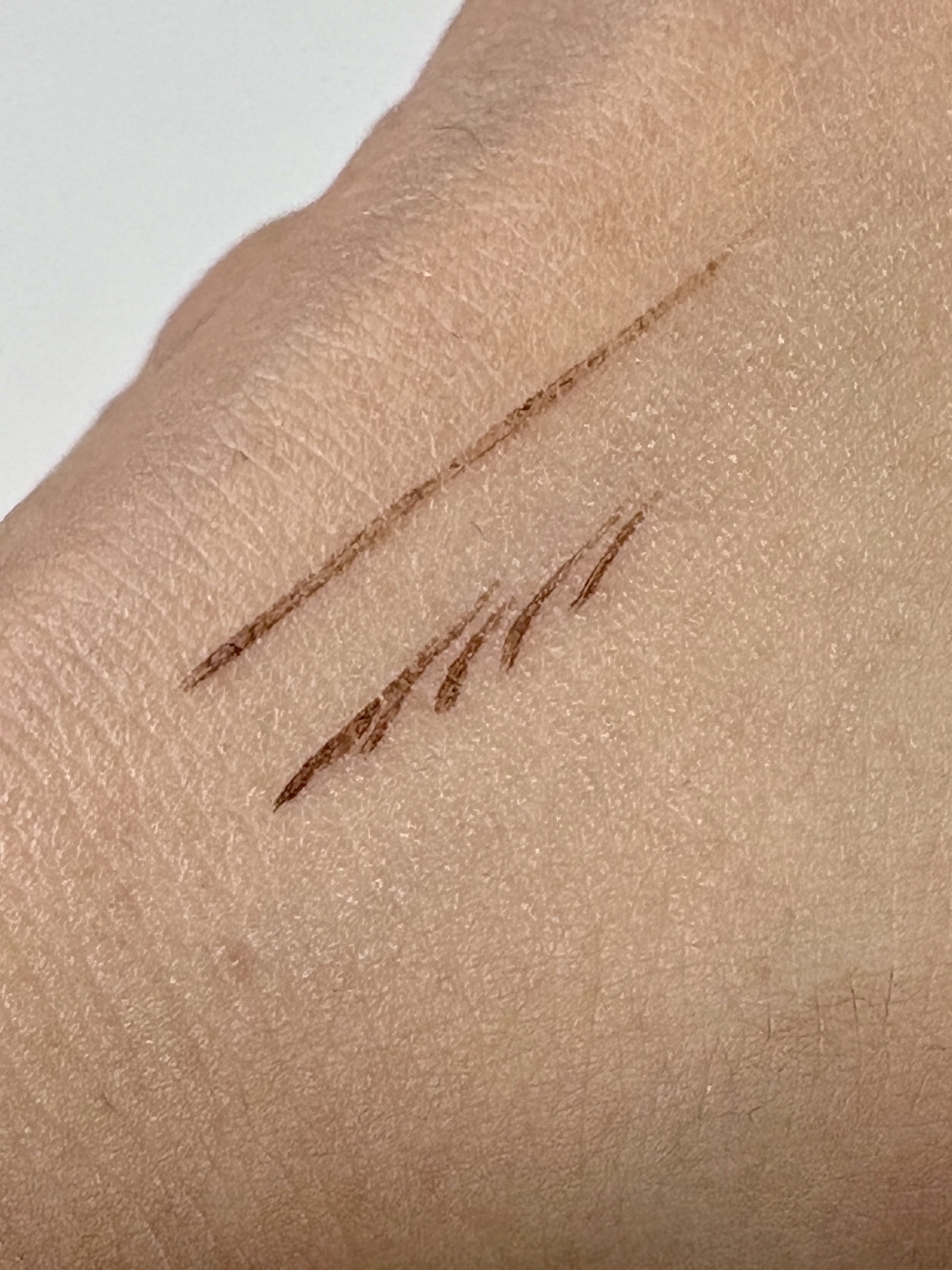 リキッドアイライナー ex/パラドゥ/リキッドアイライナーを使ったクチコミ（3枚目）