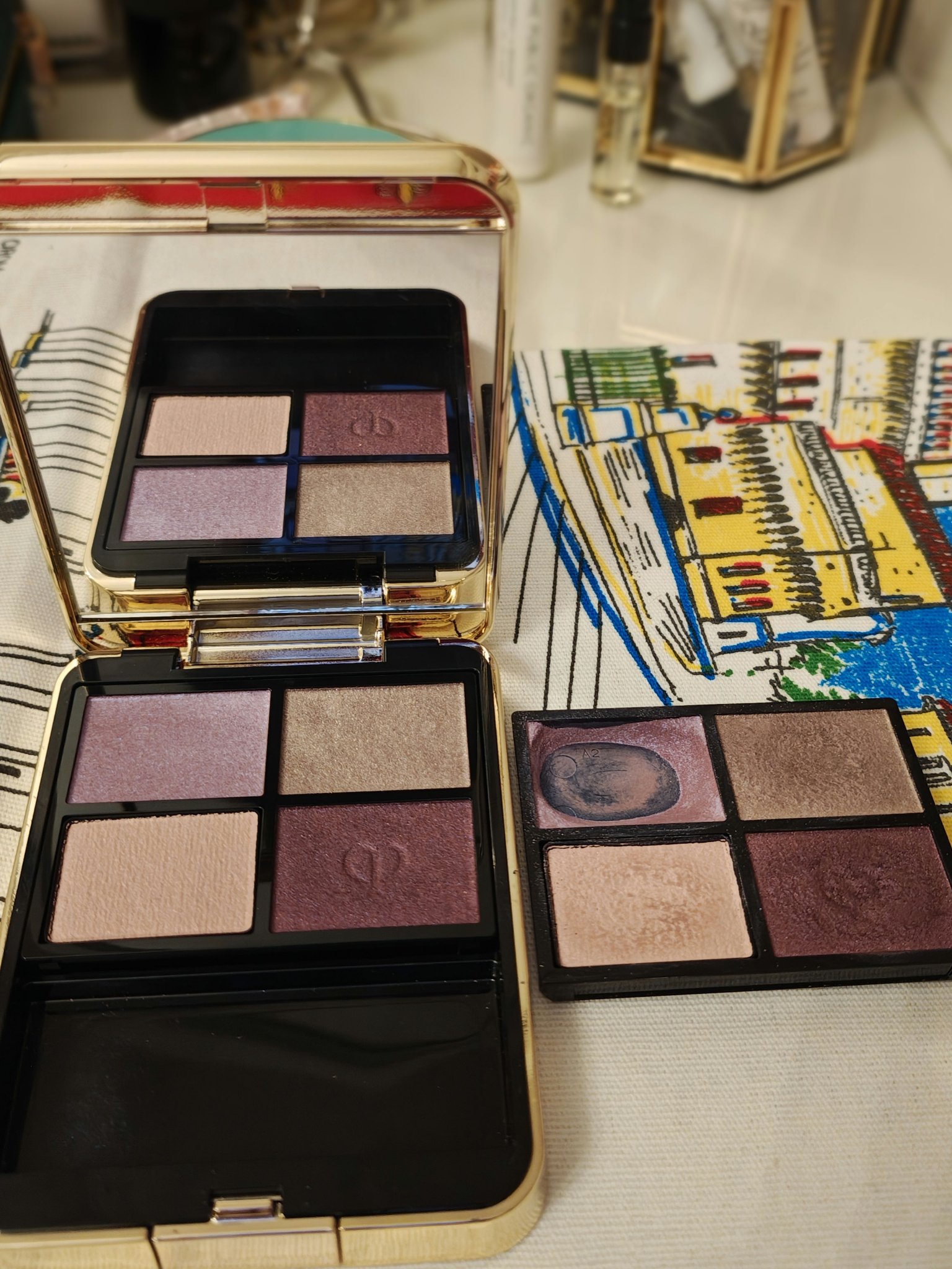 オンブルクルールクアドリ 12 Purple Ocean Twilight（レフィル）/クレ・ド・ポー ボーテ/アイシャドウパレットを使ったクチコミ（2枚目）