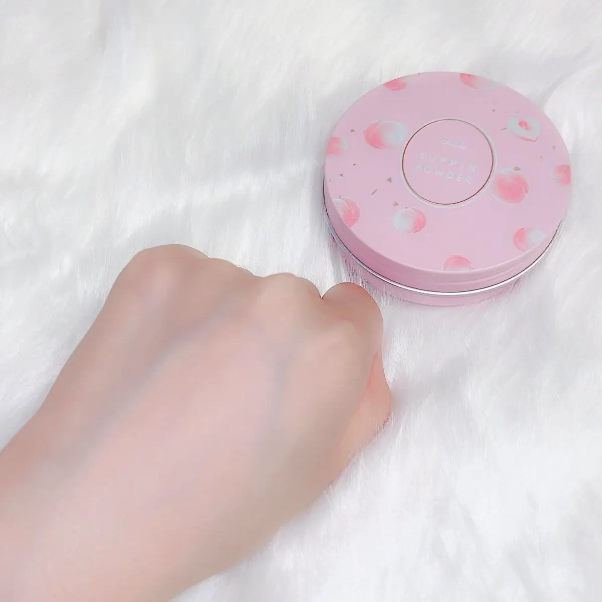 すっぴんパウダーC ピーチティの香り/クラブ/プレストパウダーを使ったクチコミ（3枚目）