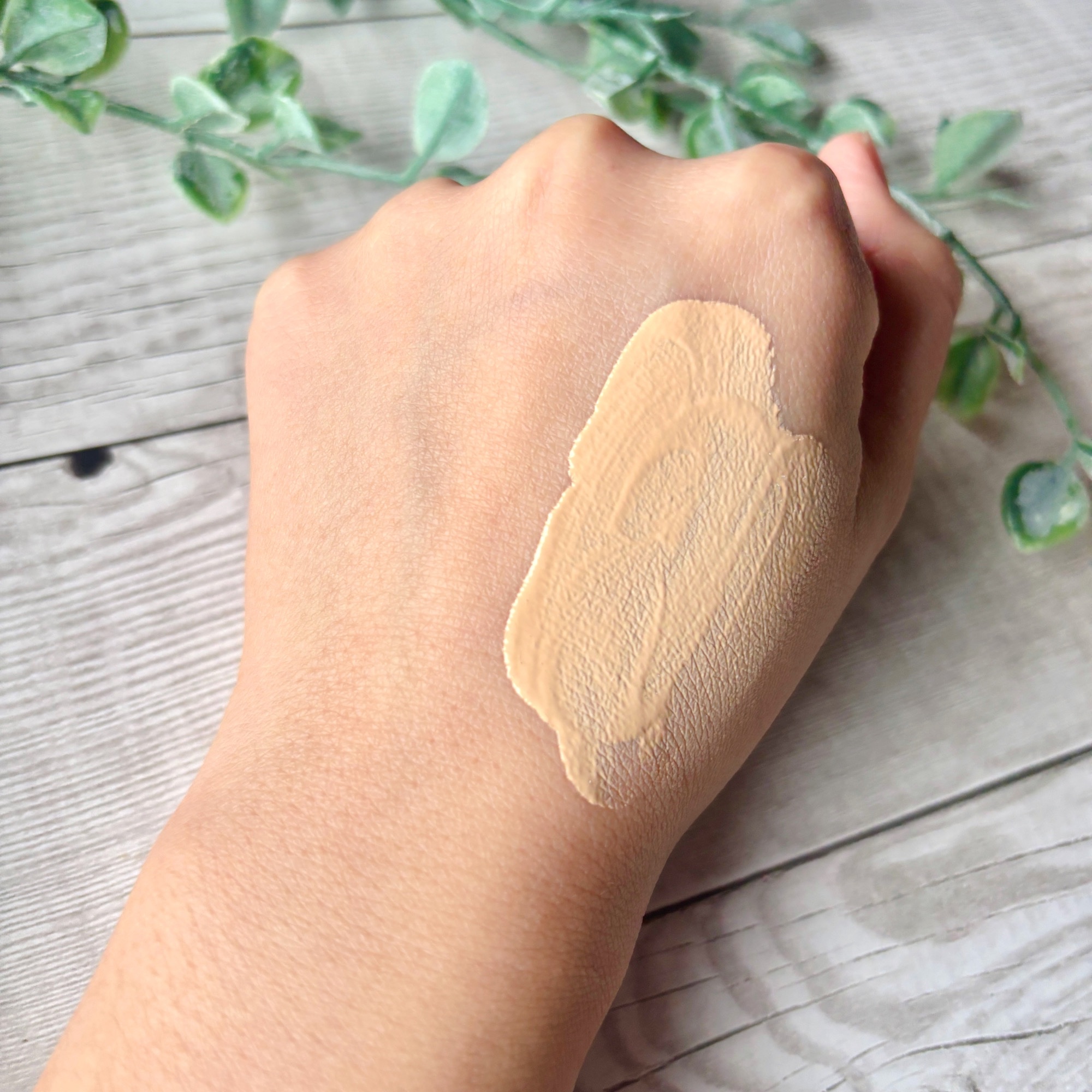 アンリミテッド ケア ツヤ セラム ファンデーション/shu uemura/リキッドファンデーションを使ったクチコミ（3枚目）