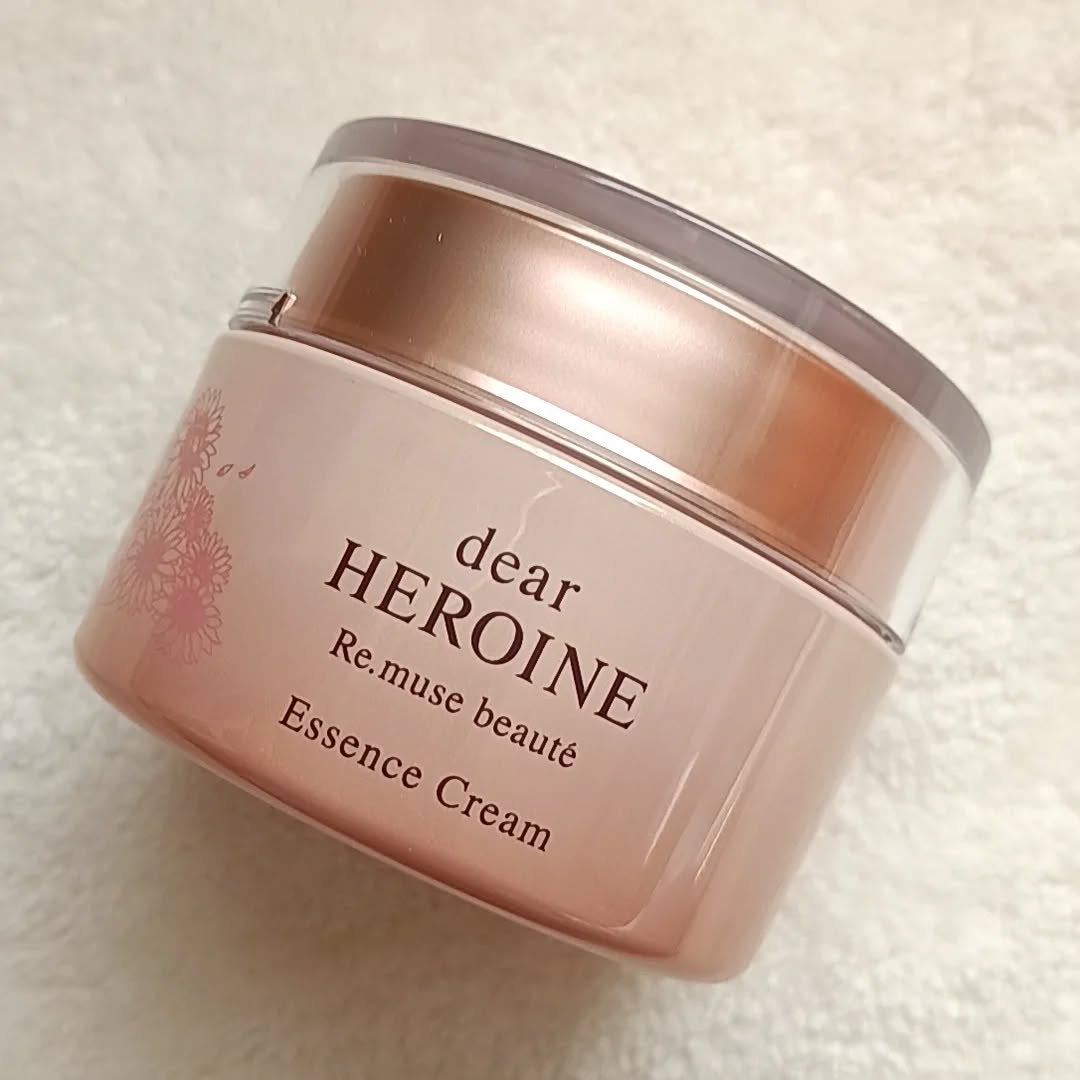 エミ✿投稿ある方フォロバ100 on LIPS 「dearHEROINE様よりエッセンスクリーム提供いただきまし..」(2枚目)