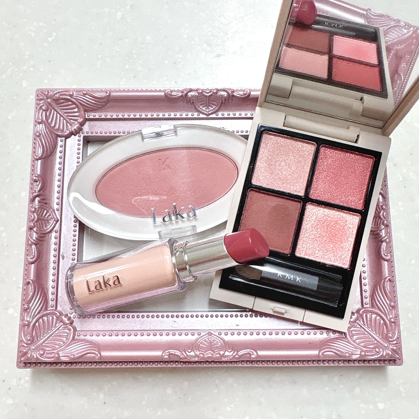 ボンディンググロウリップスティック/Laka/口紅を使ったクチコミ（1枚目）