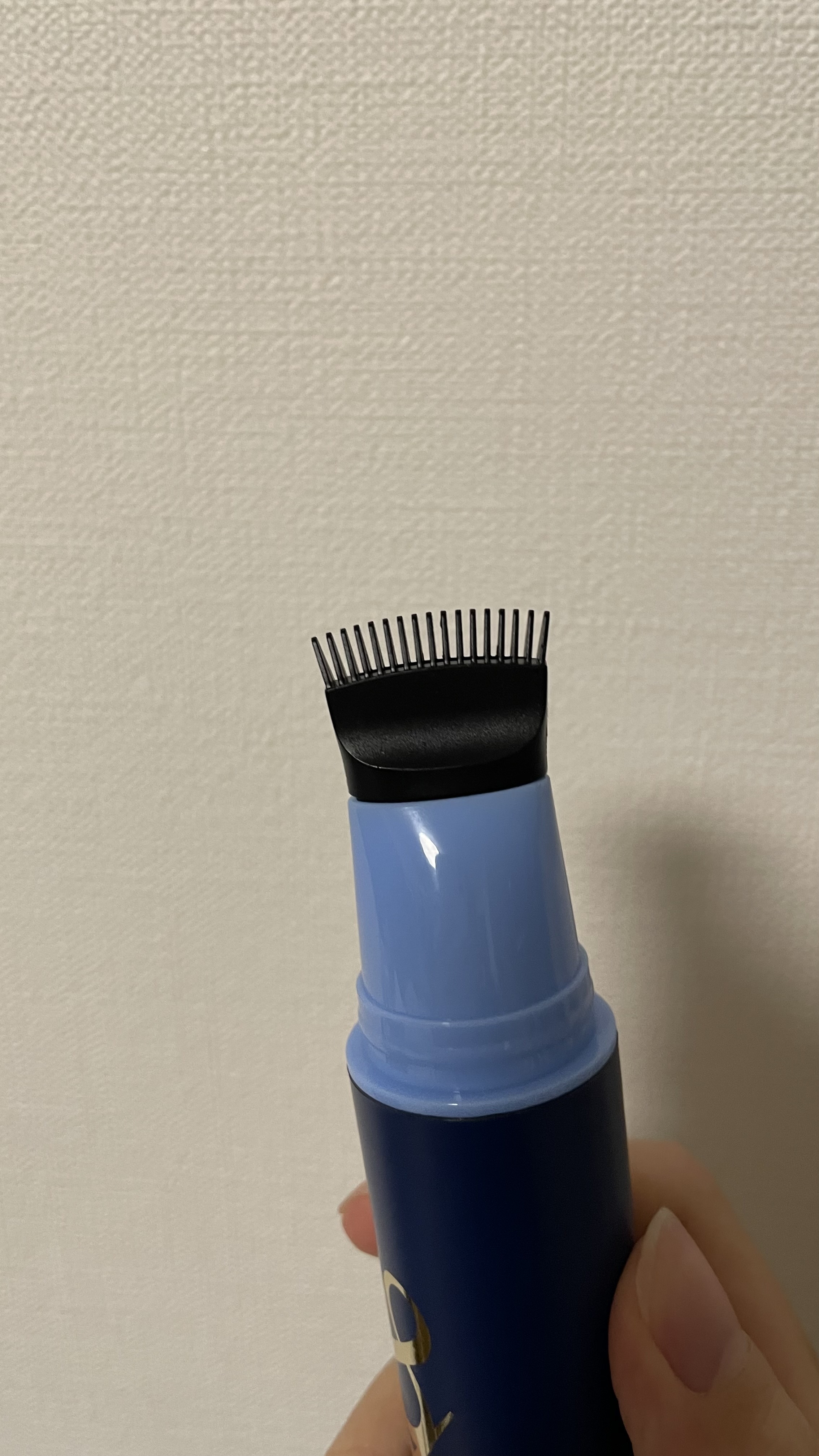 Scalp Root Calm & Barrier（コンブ一体型＋リフィル セット）/ANDKWAN/スカルプブラシを使ったクチコミ（2枚目）