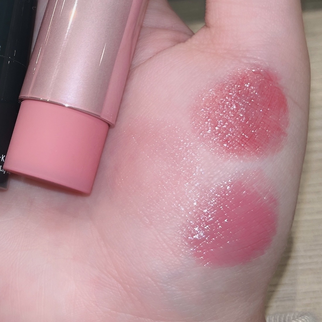 3CE グレイジーリップグロウ #31 ラベンダークリーム/3CE/リップグロスを使ったクチコミ（3枚目）