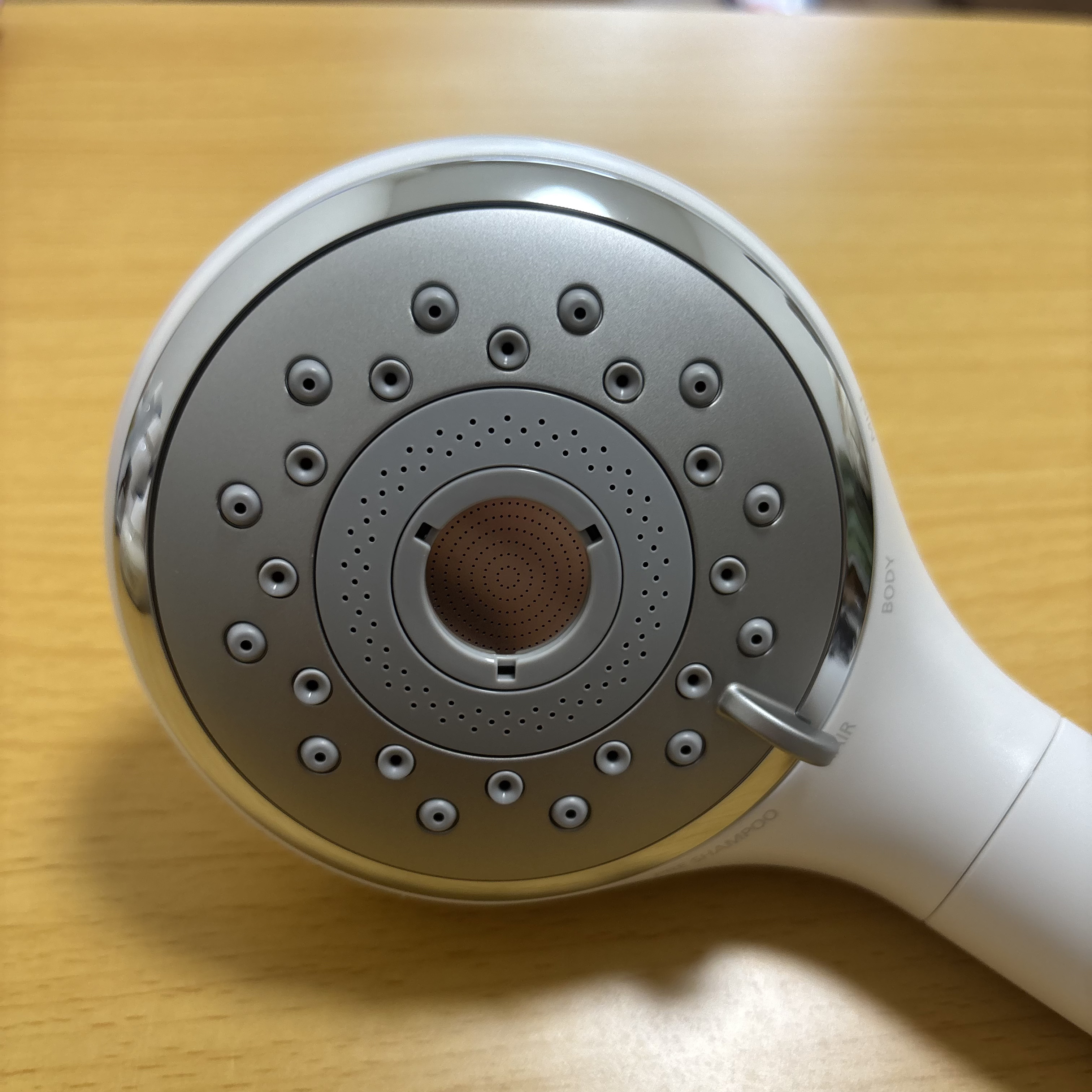 ファインバブルシャワーヘッド ファインベール EH-SH50 ホワイト/Panasonic/シャワーヘッドを使ったクチコミ（2枚目）