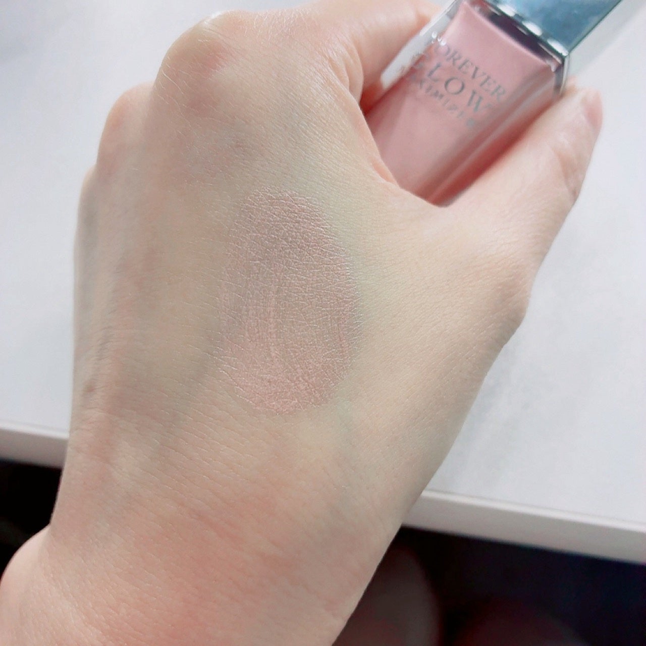 ディオールスキン フォーエヴァー グロウ マキシマイザー/Dior/ハイライトを使ったクチコミ(2枚目)