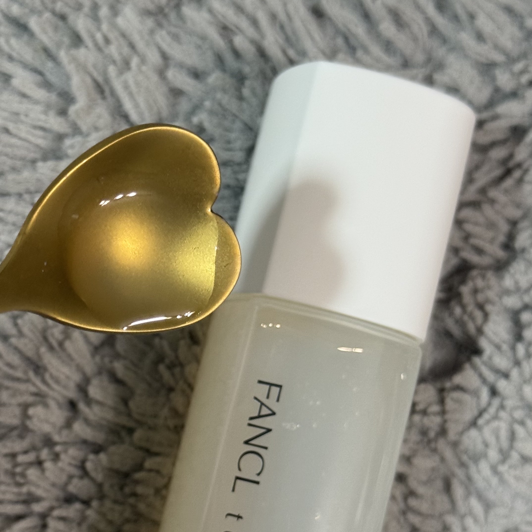 トイロ バランシングミルク＜医薬部外品＞（乳液）/ファンケル/乳液を使ったクチコミ（2枚目）