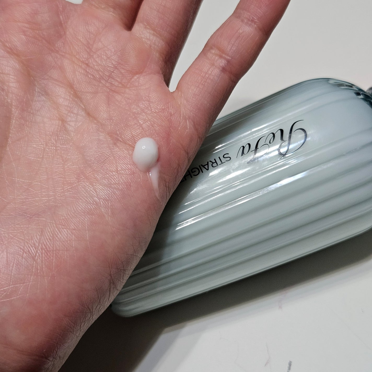 リファストレートロック/ReFa/ヘアオイルを使ったクチコミ(3枚目)