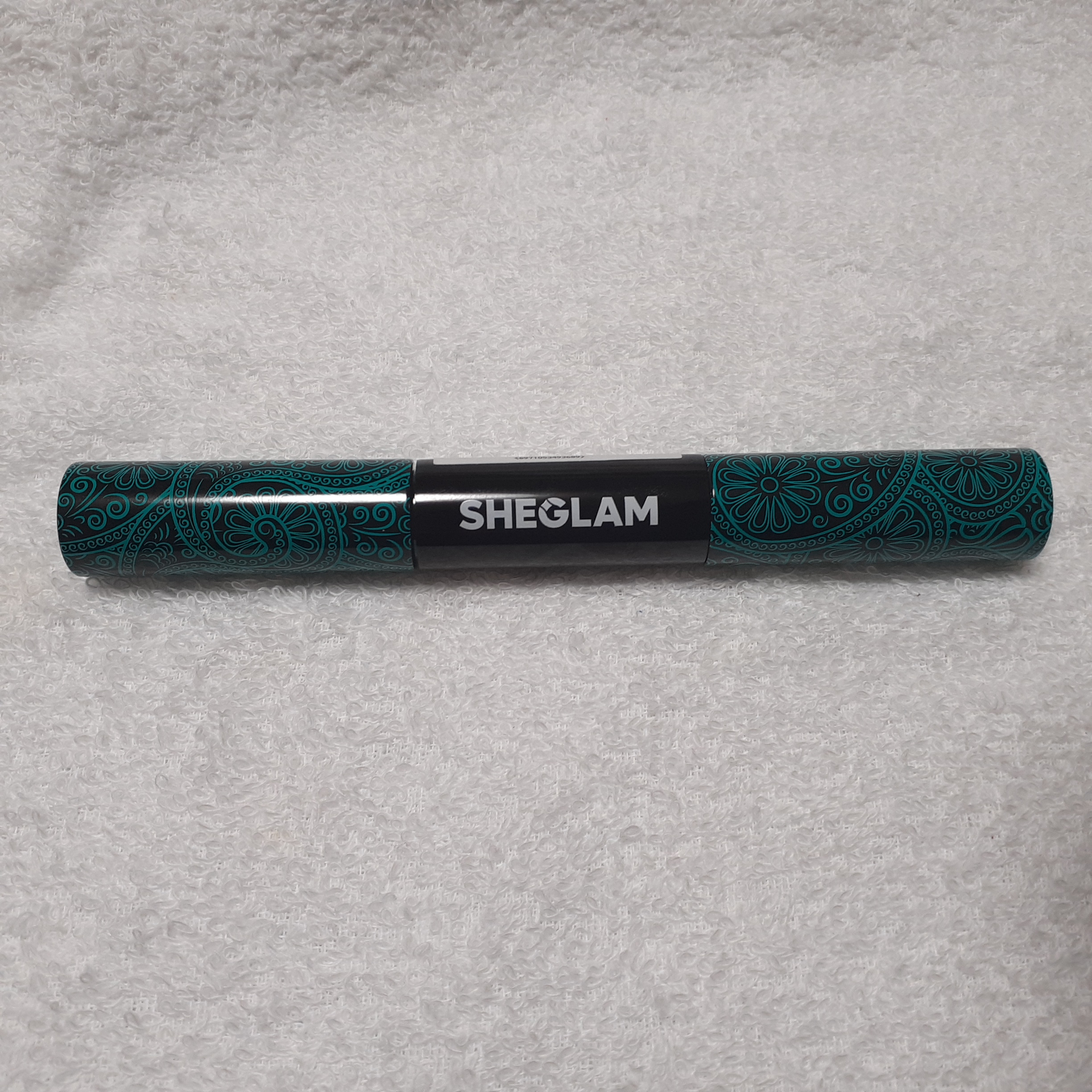 SHEGLAM オールインワンボリューム＆レングスマスカラのクチコミ「セパレートブラシとボリュームブラシでまつ毛に塗りやすいです。
ウォータープルーフでお気に入りです。..」（2枚目）