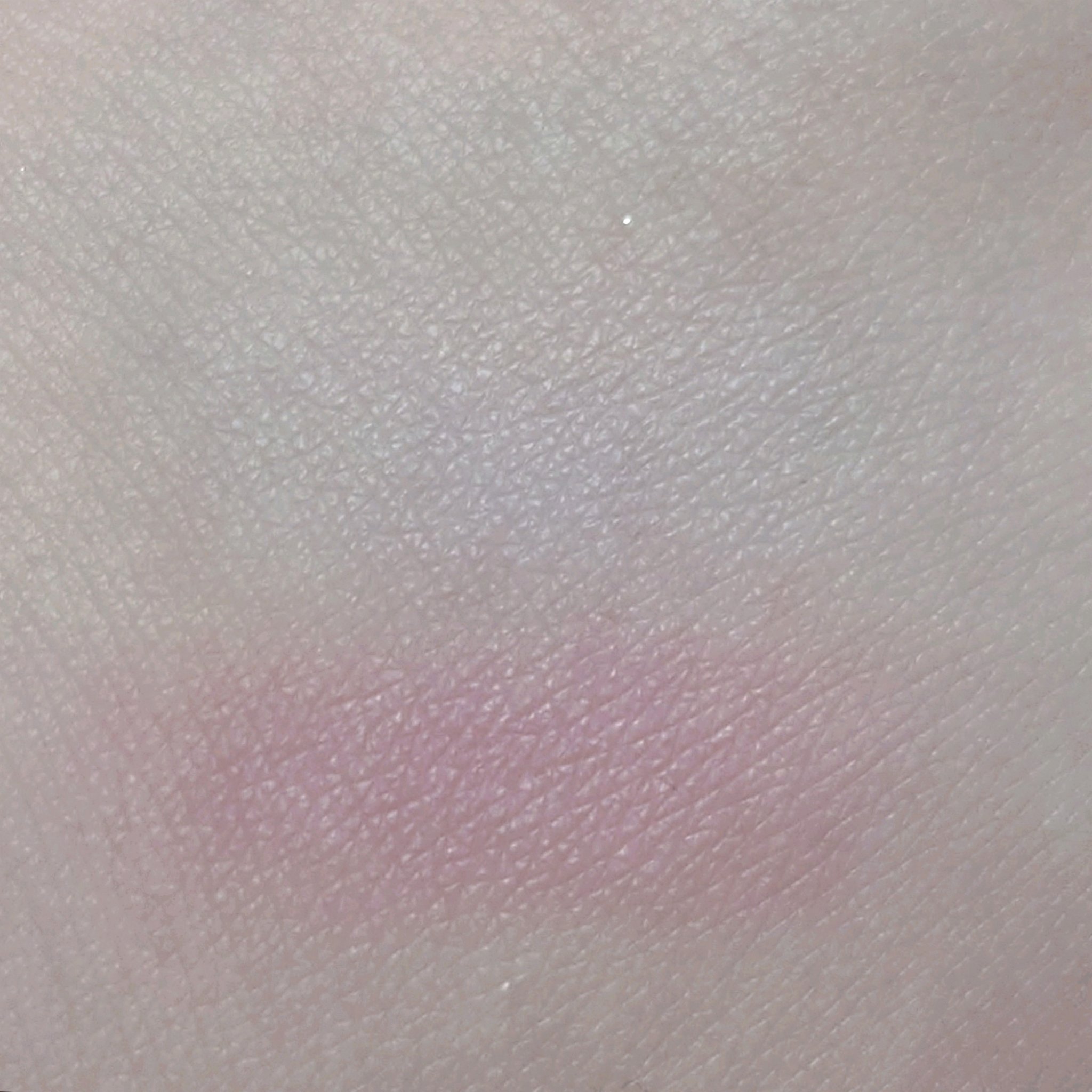 ジルスチュアート　パステルペタル ブラッシュ/JILL STUART/パウダーチークを使ったクチコミ（3枚目）