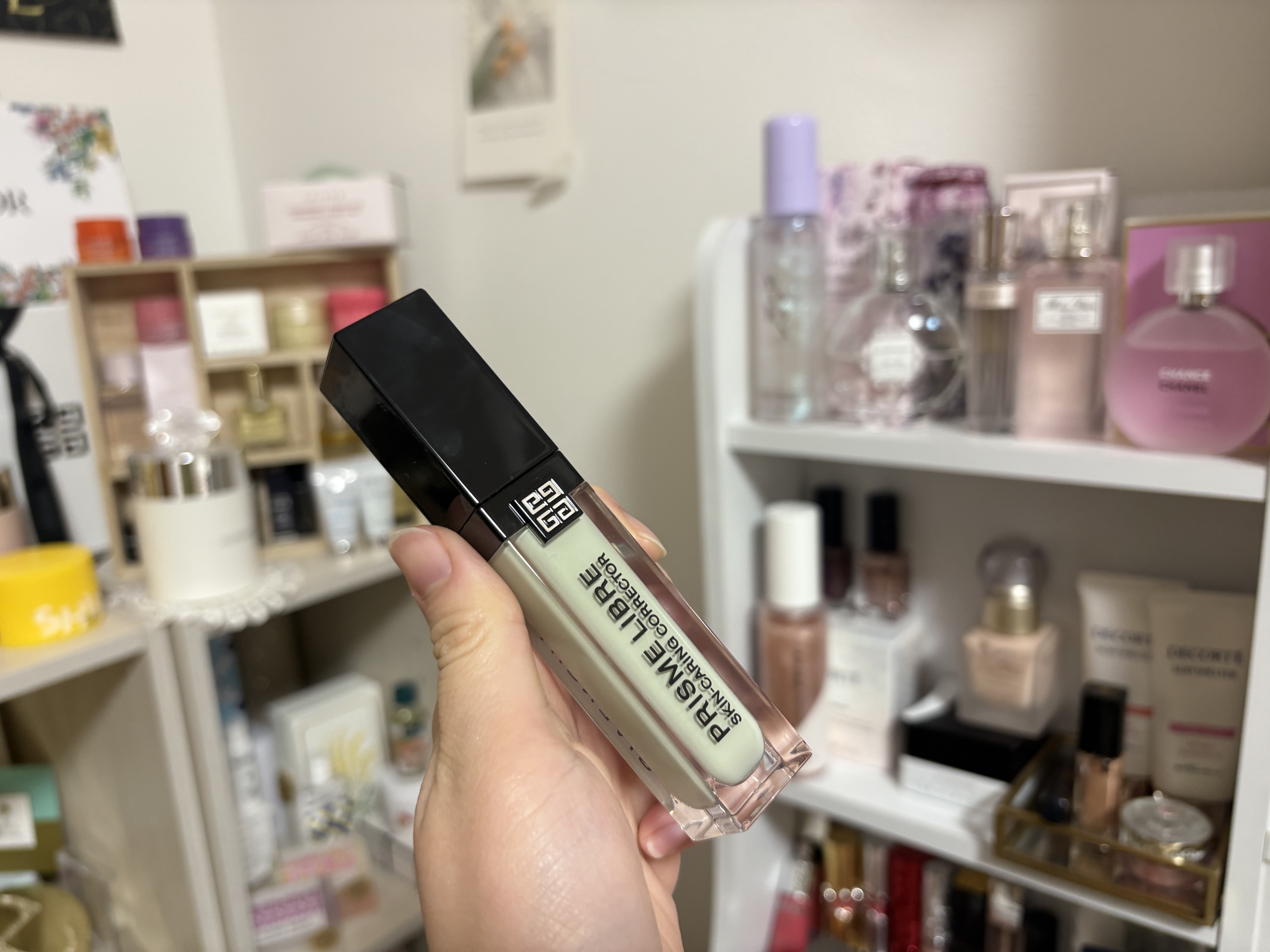 プリズム・リーブル・スキンケアリング・コレクター/GIVENCHY/化粧下地を使ったクチコミ（1枚目）