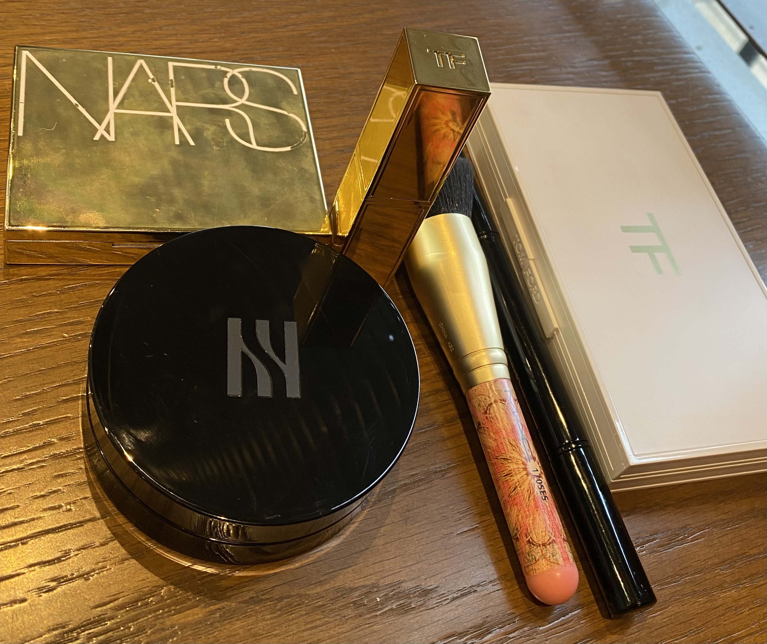 ライトリフレクティングセッティングパウダー　プレスト　N/NARS/プレストパウダーを使ったクチコミ（3枚目）