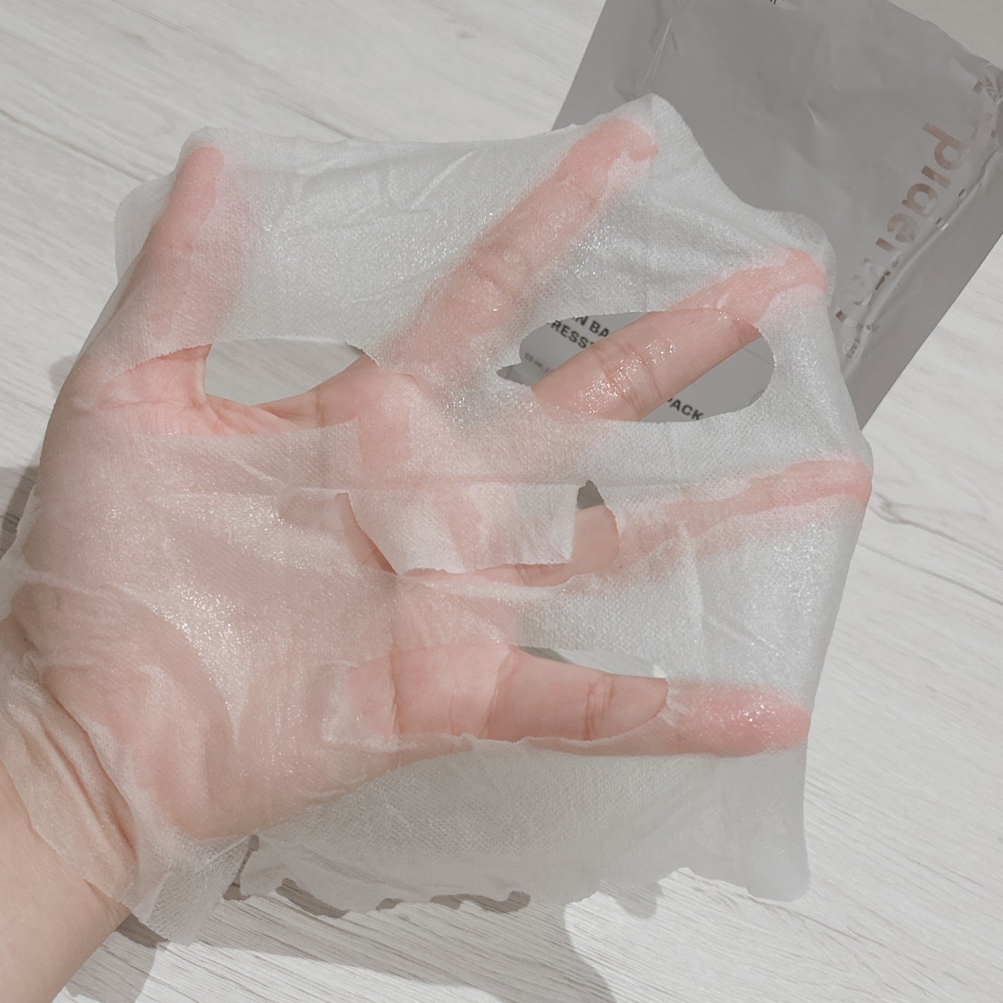 るる骨ストブルベ冬@フォロバ100 on LIPS 「#PRジピダーム様提供🐑🍂EGFスキンバリアドレッシングマスク..」(3枚目)