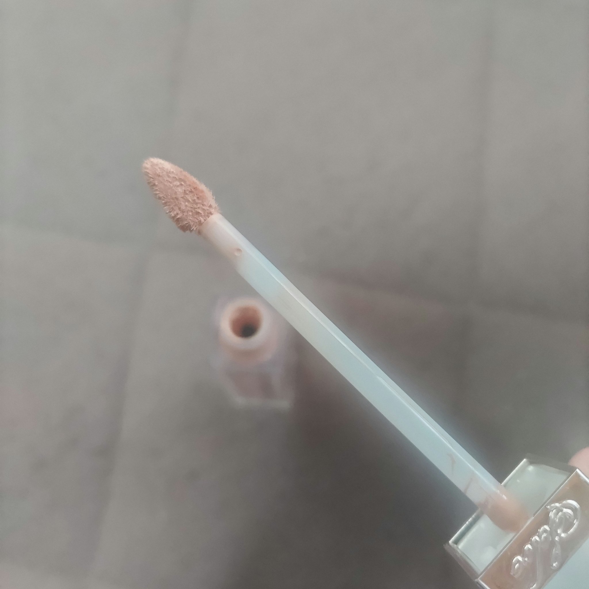 ピュアポリッシュコンシーラー/SELVE/リキッドコンシーラーを使ったクチコミ（2枚目）