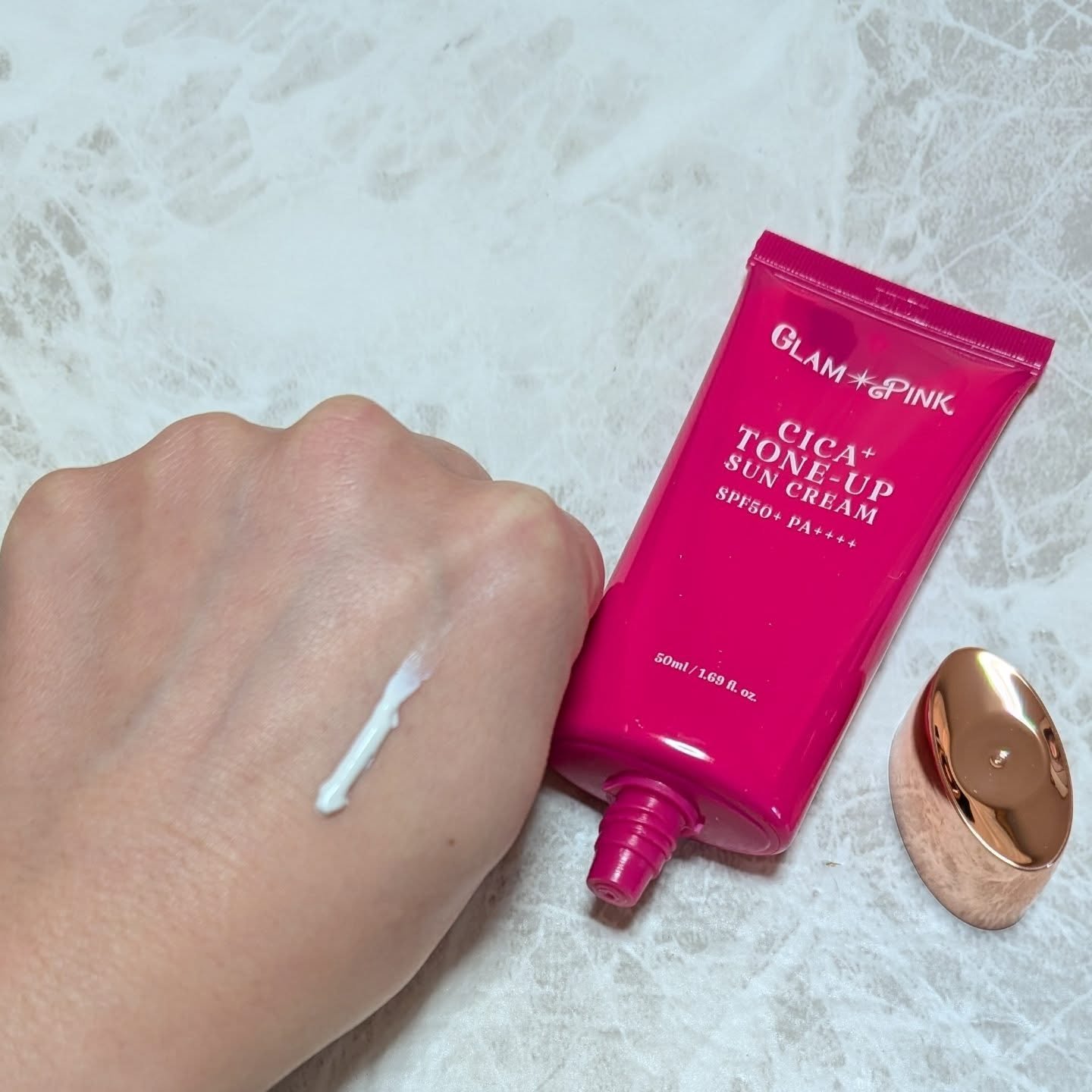 シカプラス トーンアップ サンスクリーン/Glam Pink/日焼け止めクリームを使ったクチコミ（3枚目）