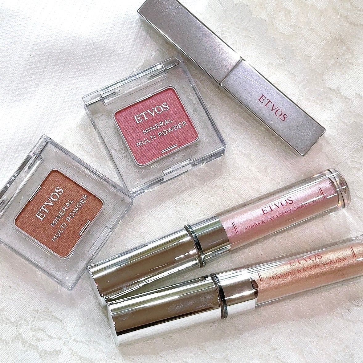 さくら on LIPS 「ETVOS様よりスキンケア商品とホリデーコフレを頂きました☺️..」(4枚目)