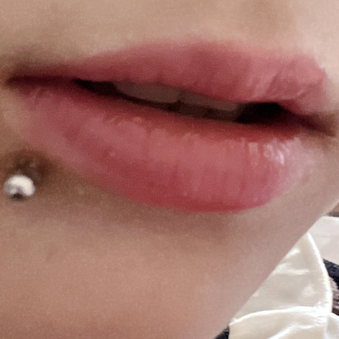 エレガンス クラルテ ルージュ ビジュー/Elégance/口紅を使ったクチコミ(4枚目)