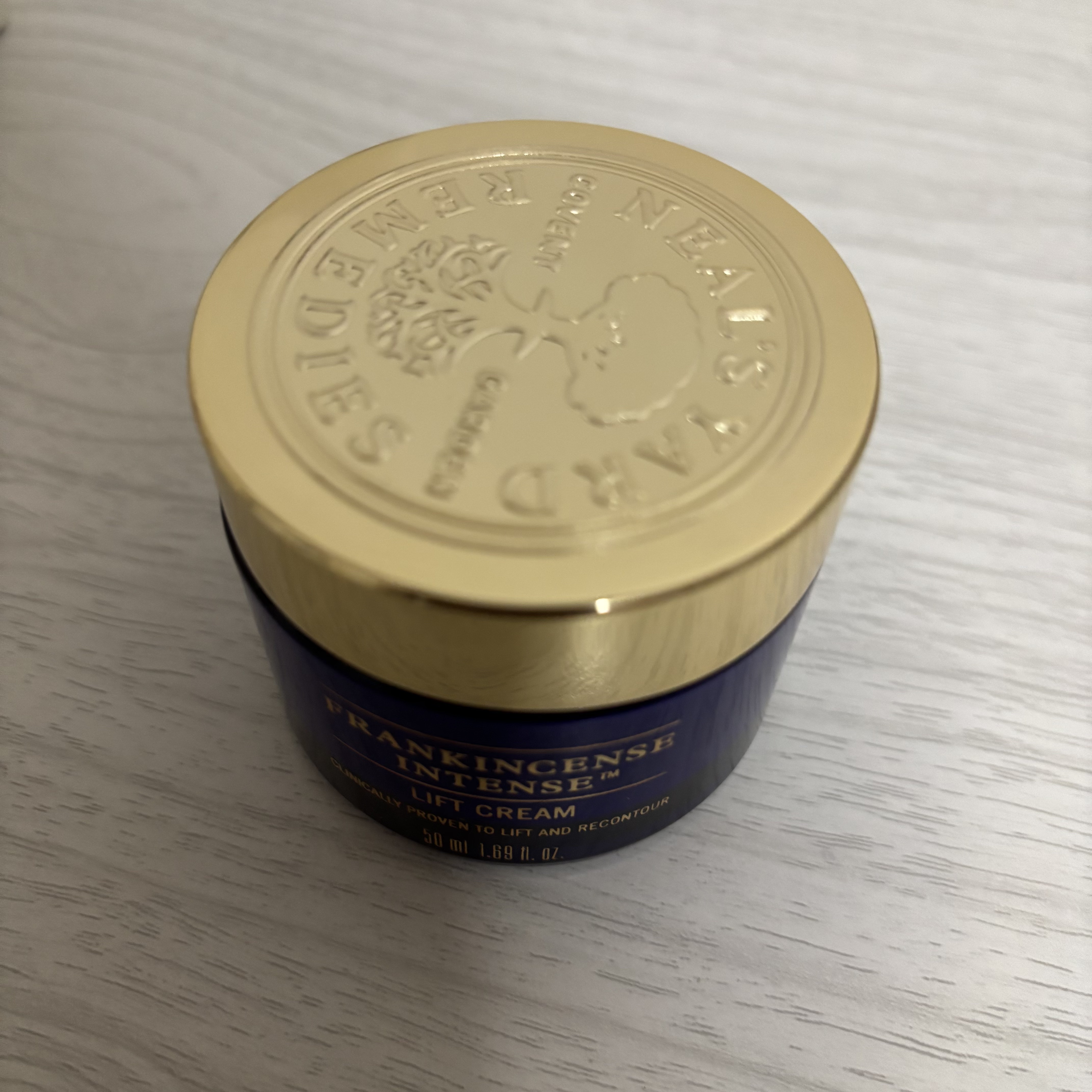 フランキンセンス インテンス リフトクリーム/ニールズヤード レメディーズ/フェイスクリームを使ったクチコミ（1枚目）